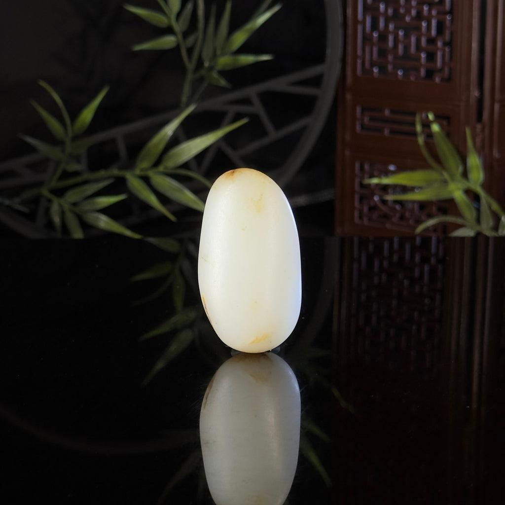 新疆和田玉白玉秋梨皮珍品挂件籽（yc470794）