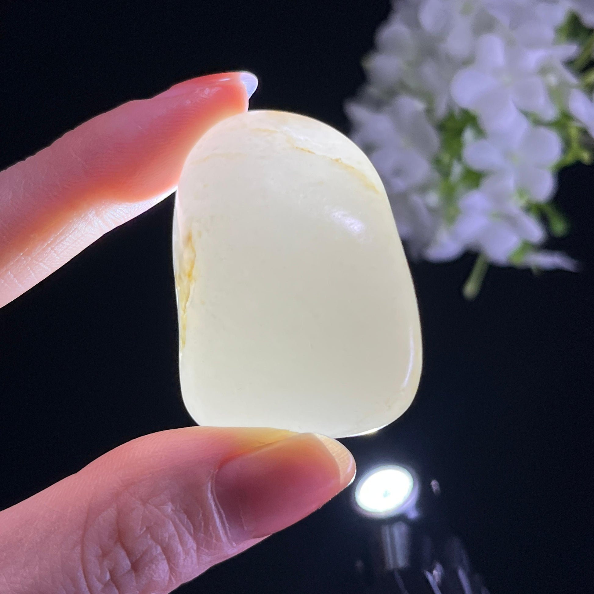 和田玉白玉“云痕卧玉”洒金皮籽料（yc351272）