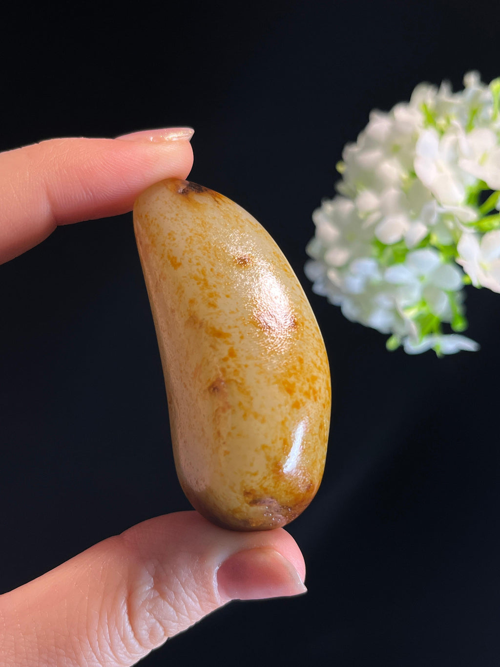新疆天然和田玉洒金皮籽料原石（yc274578）
