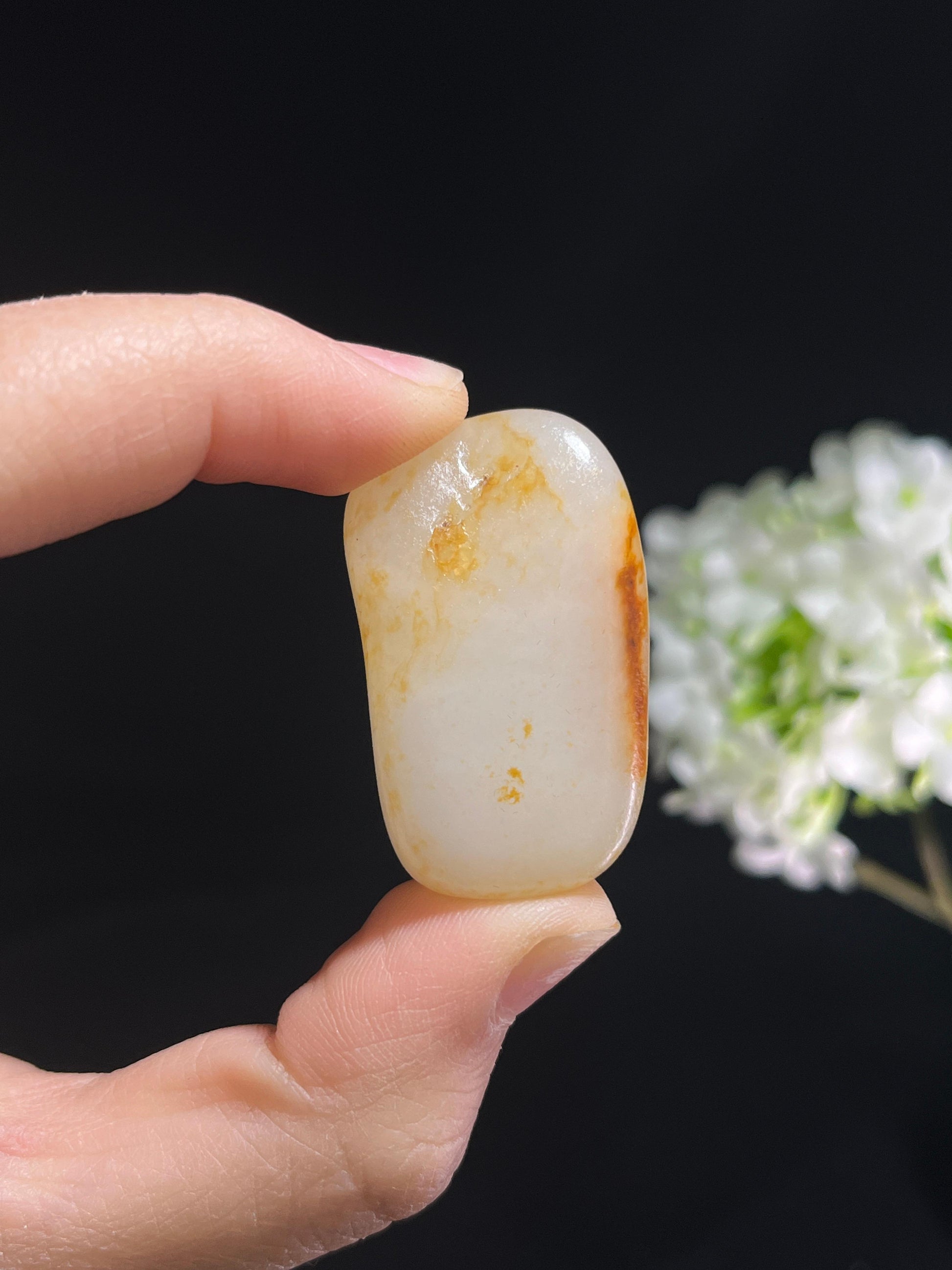 新疆和田玉收藏级洒金皮籽料原石（yc253638）