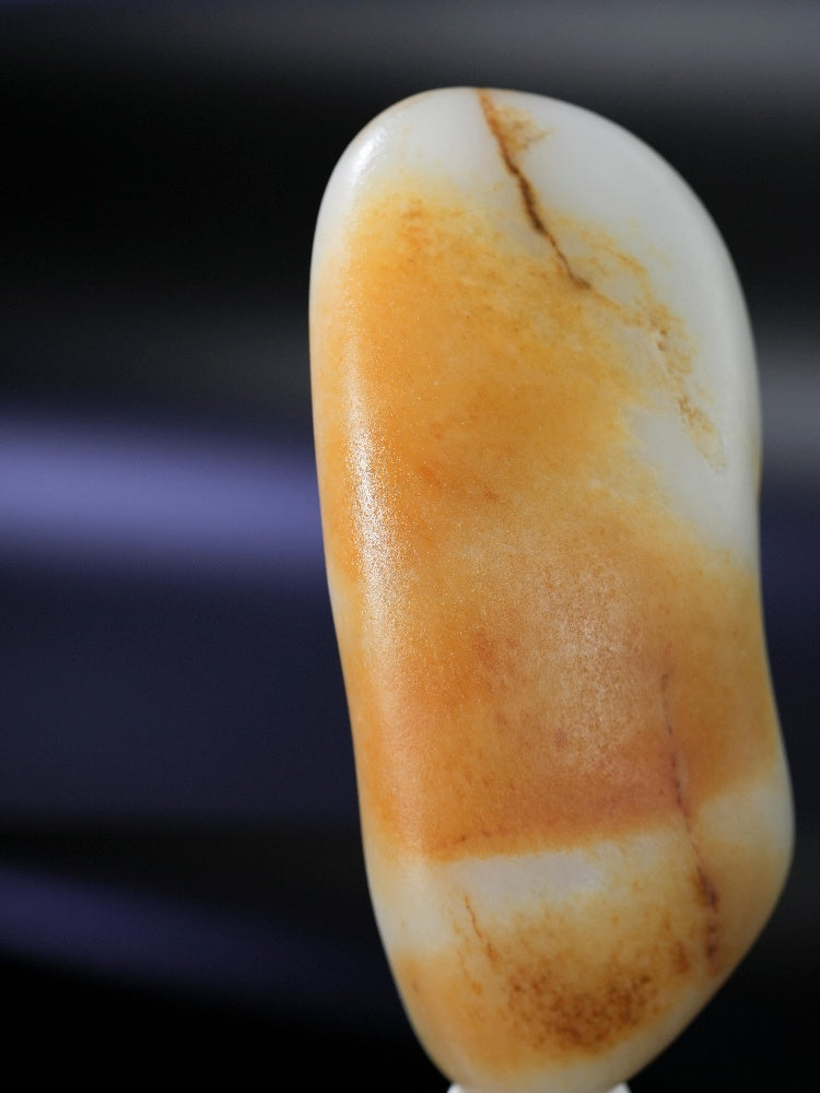 和田玉收藏级“红皮白肉”籽料原石大手把（yc255658）