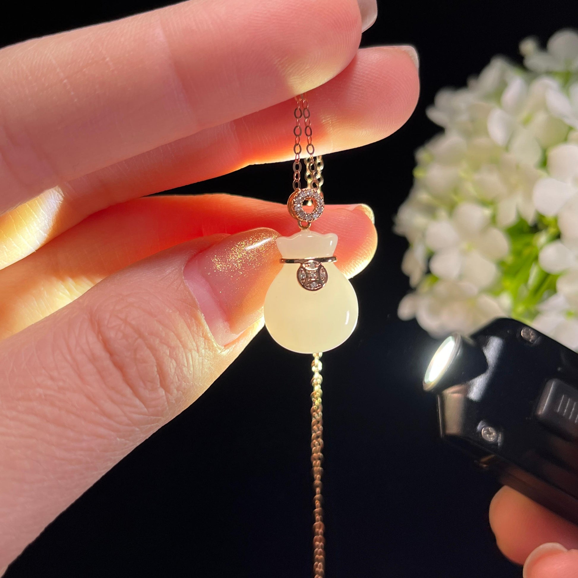 新疆天然和田玉羊脂白玉18K金镶玉福袋挂件（yc351482）