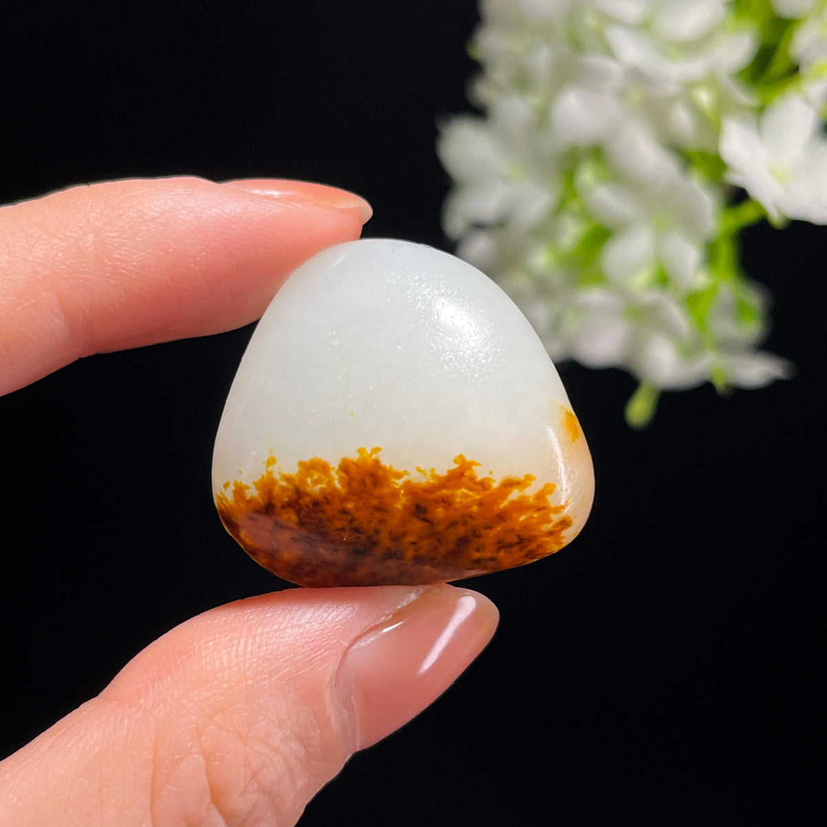 新疆天然和田玉白玉聚红皮籽料（yc345155）