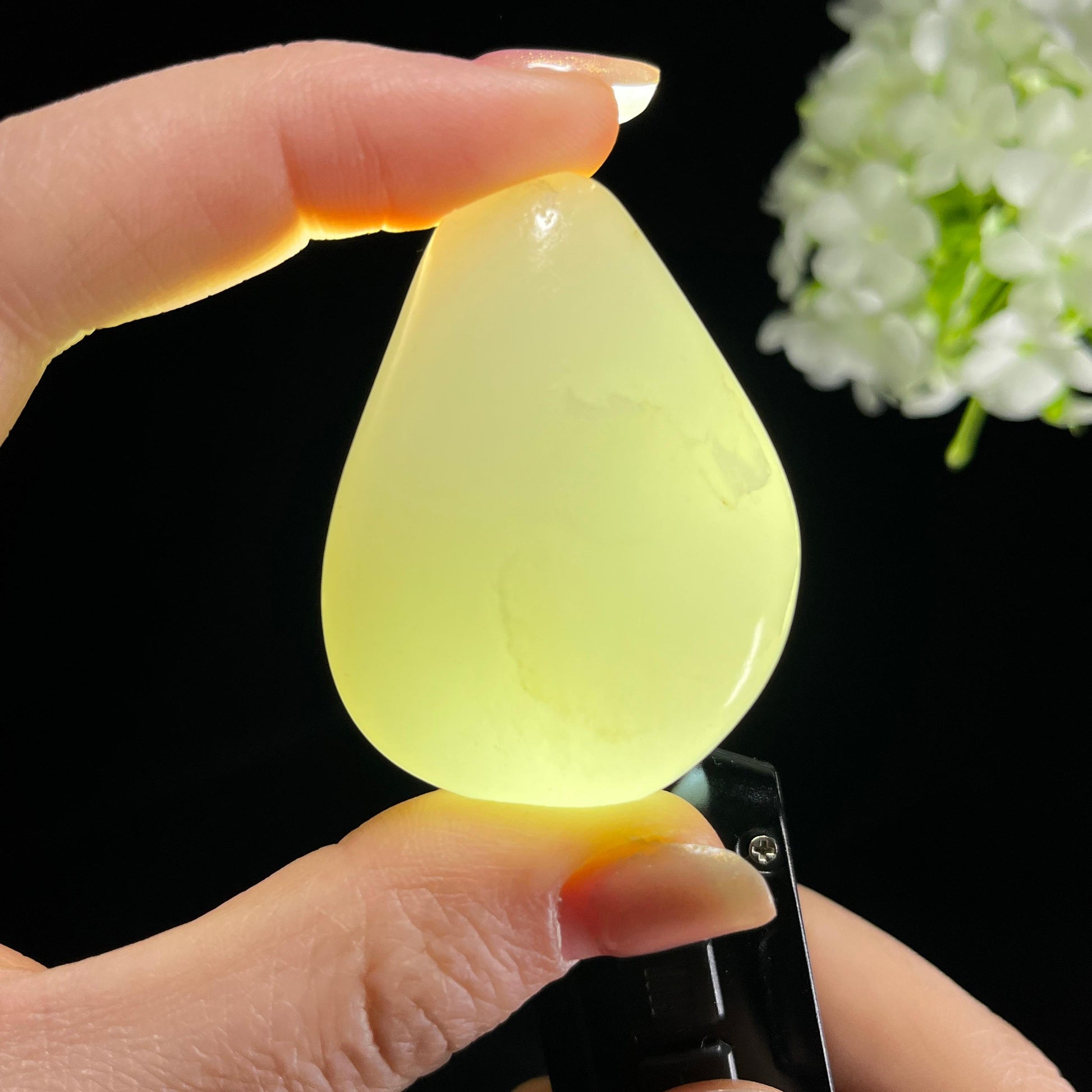 和田玉白玉“珠辉落涧”光白籽籽料（yc353877）