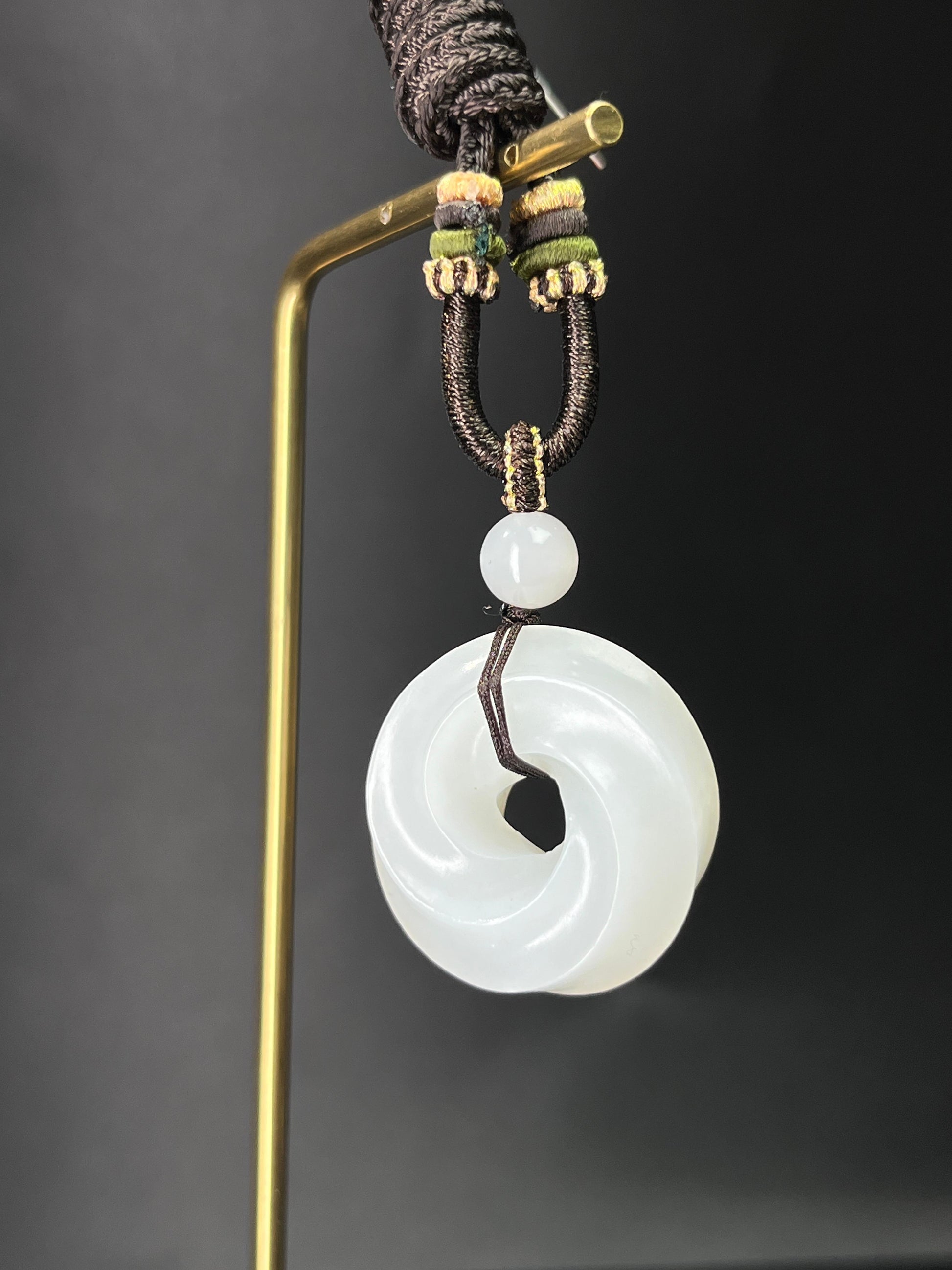 天然和田玉白玉时来运转吊坠3（yc240910）