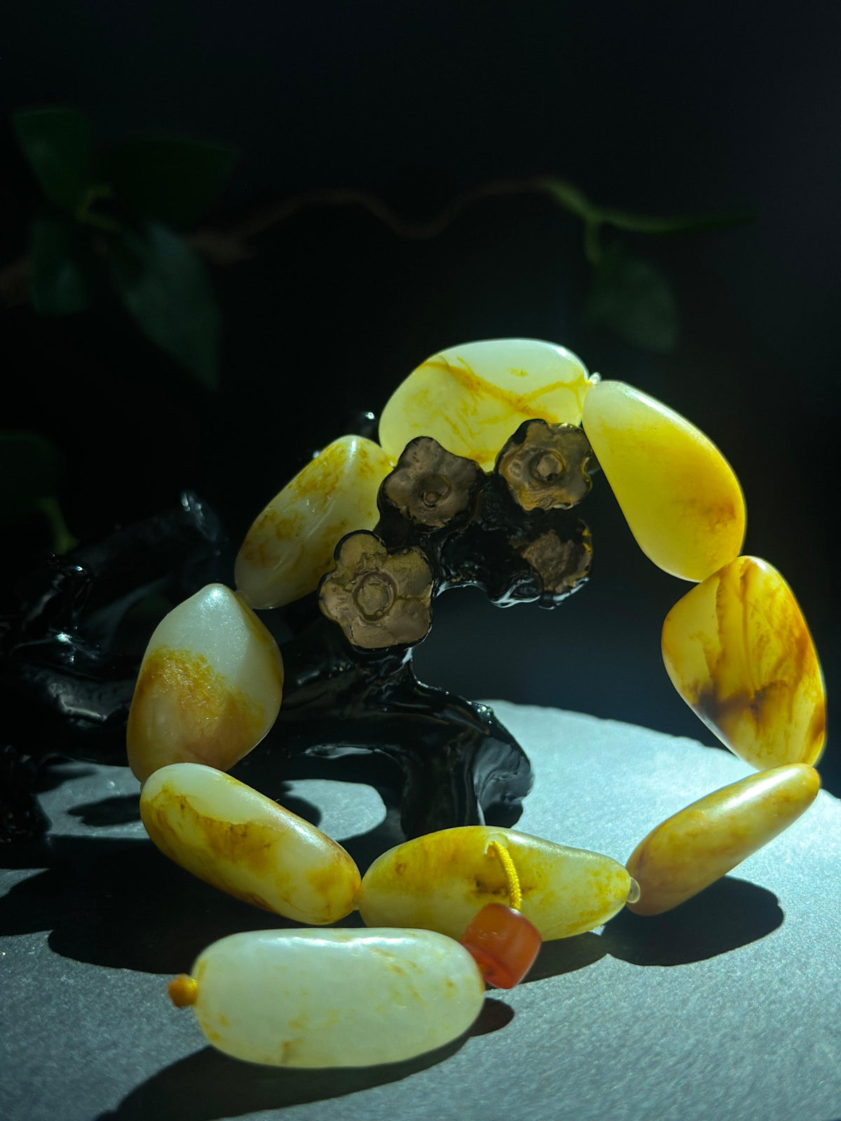 和田玉.籽料洒金皮原籽手串（9颗）（yc787441）