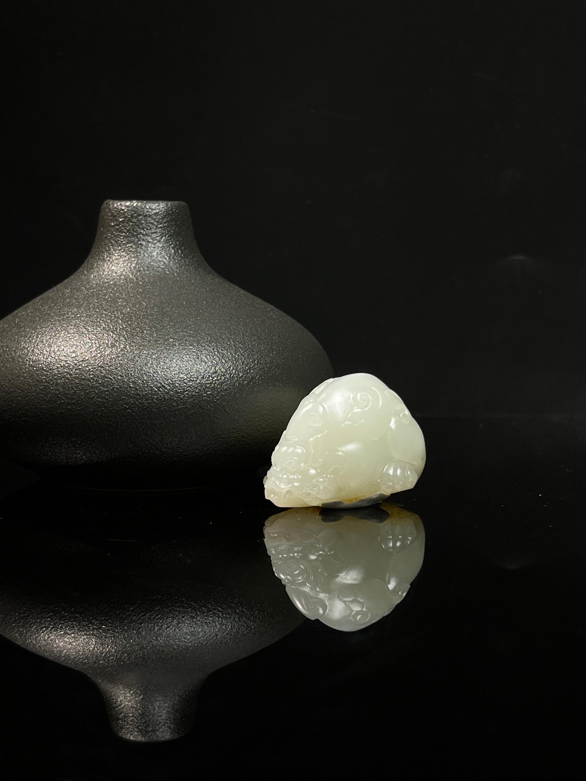 新疆和田玉籽料洒金皮貔貅挂件（yc239983）