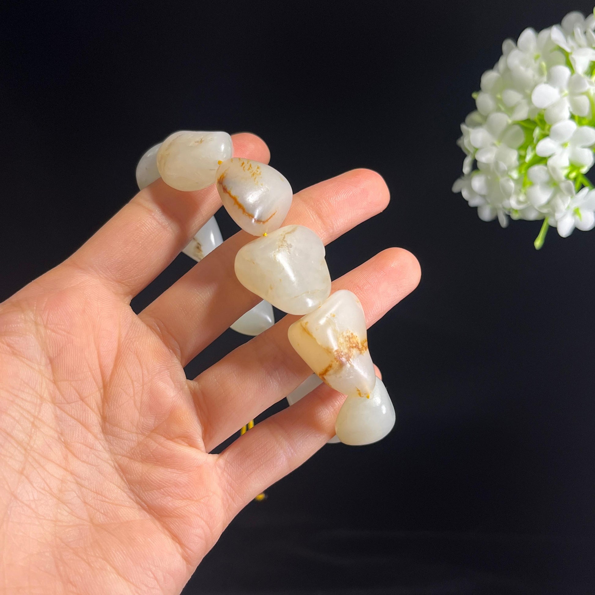 和田玉白玉洒金秋梨皮“雪落金沙”籽料原籽手串（yc320508）