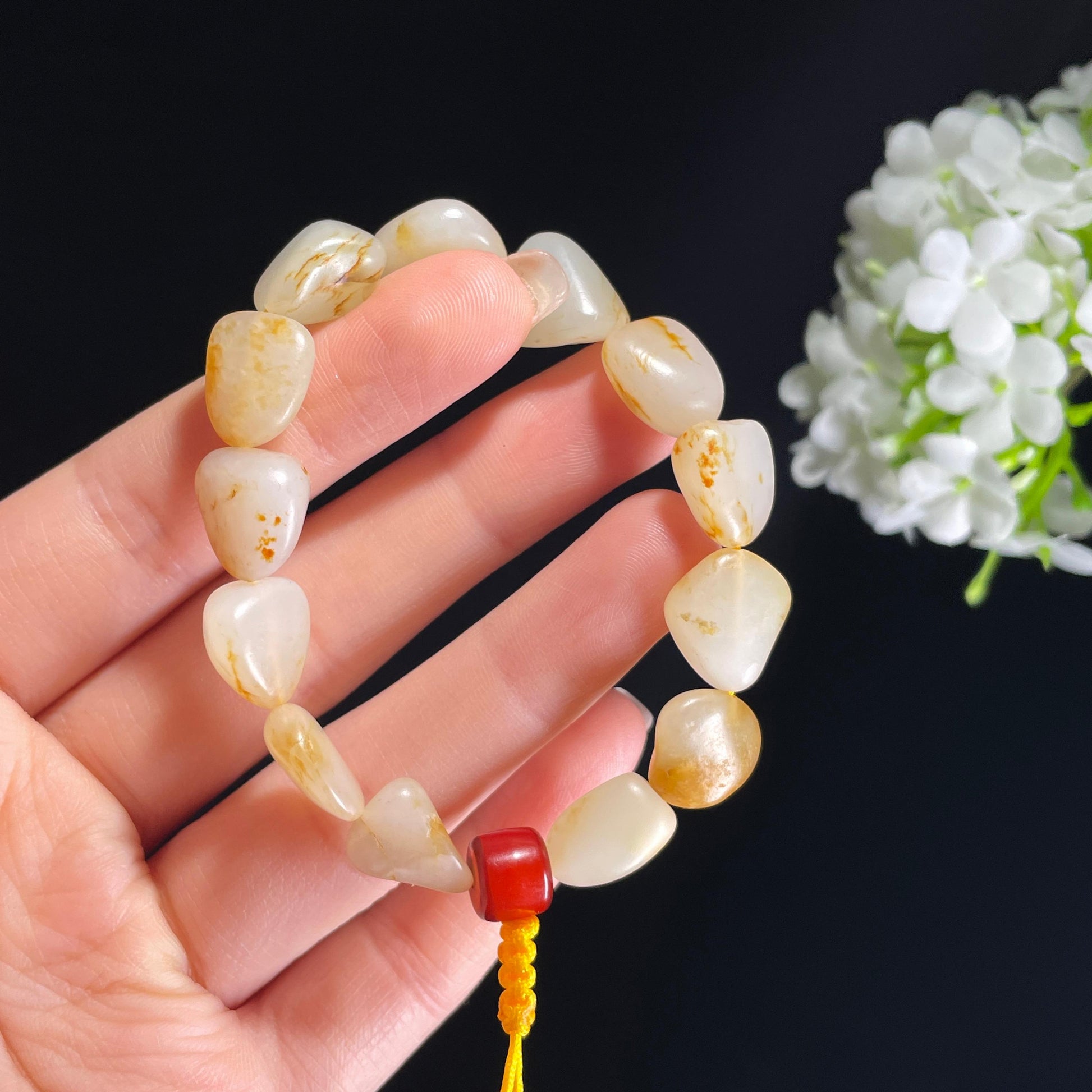 和田玉白玉洒金皮洒红皮原籽手串（yc410758）