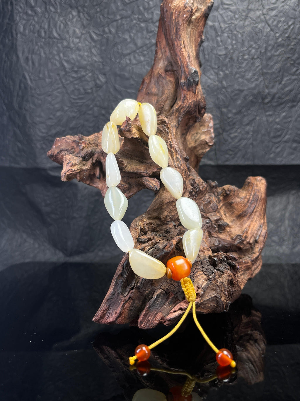 新疆和田玉天然籽料原石白玉手串（yc232535）