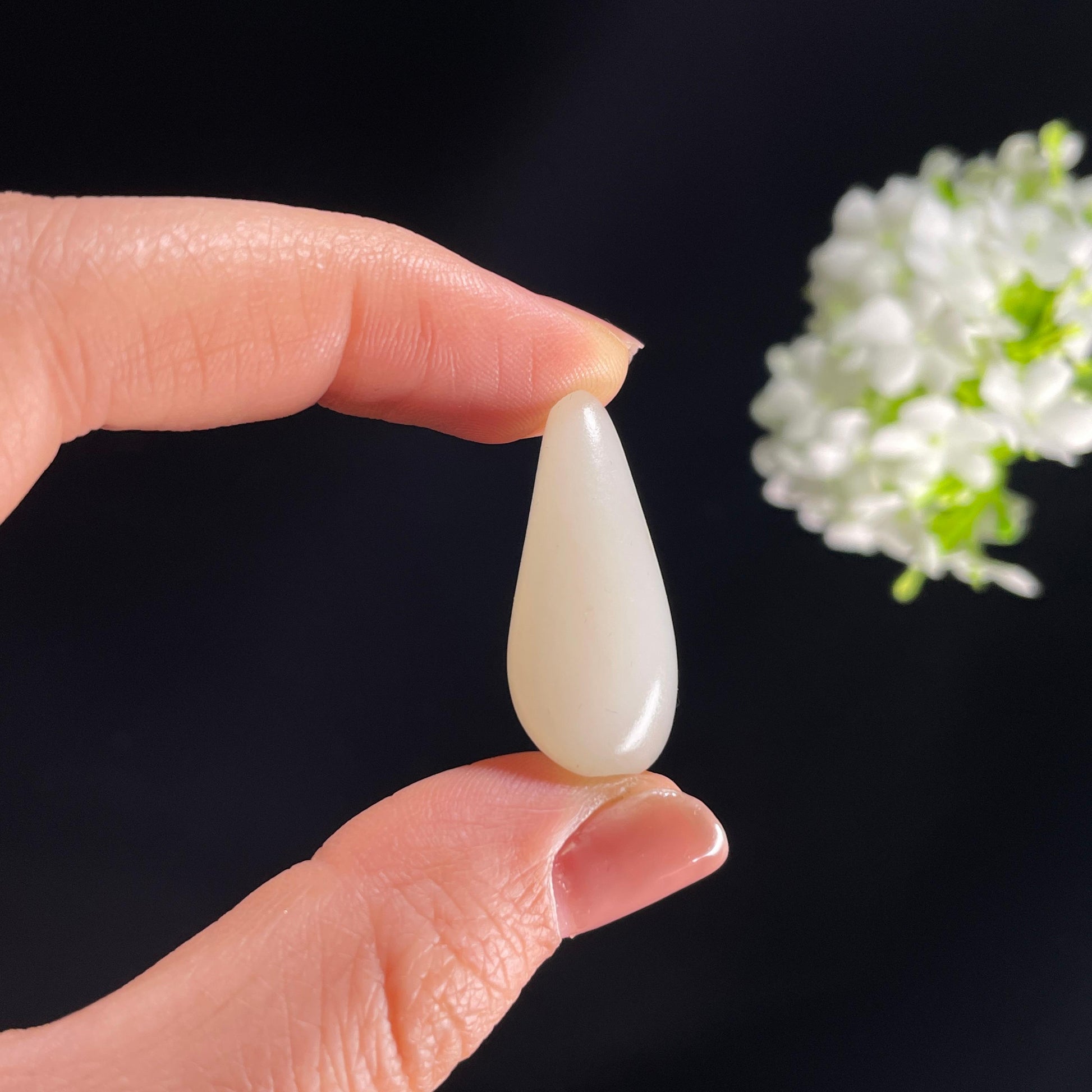 和田玉一级白“玉润水清”光白籽原石（yc284356）