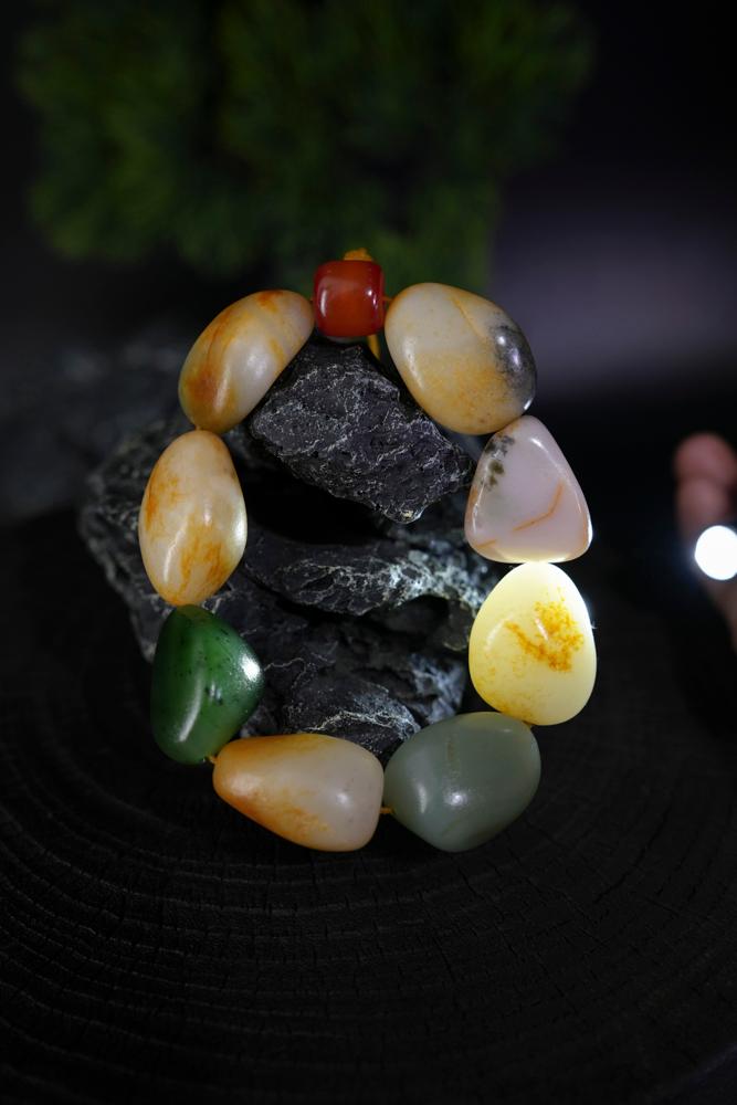 新疆和田玉多宝籽料原石手串（修）（yc229762）