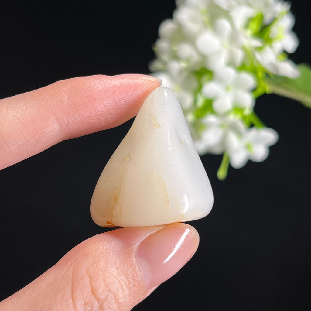 和田玉一级白“玉锋红霞”洒红皮籽料（yc330236）