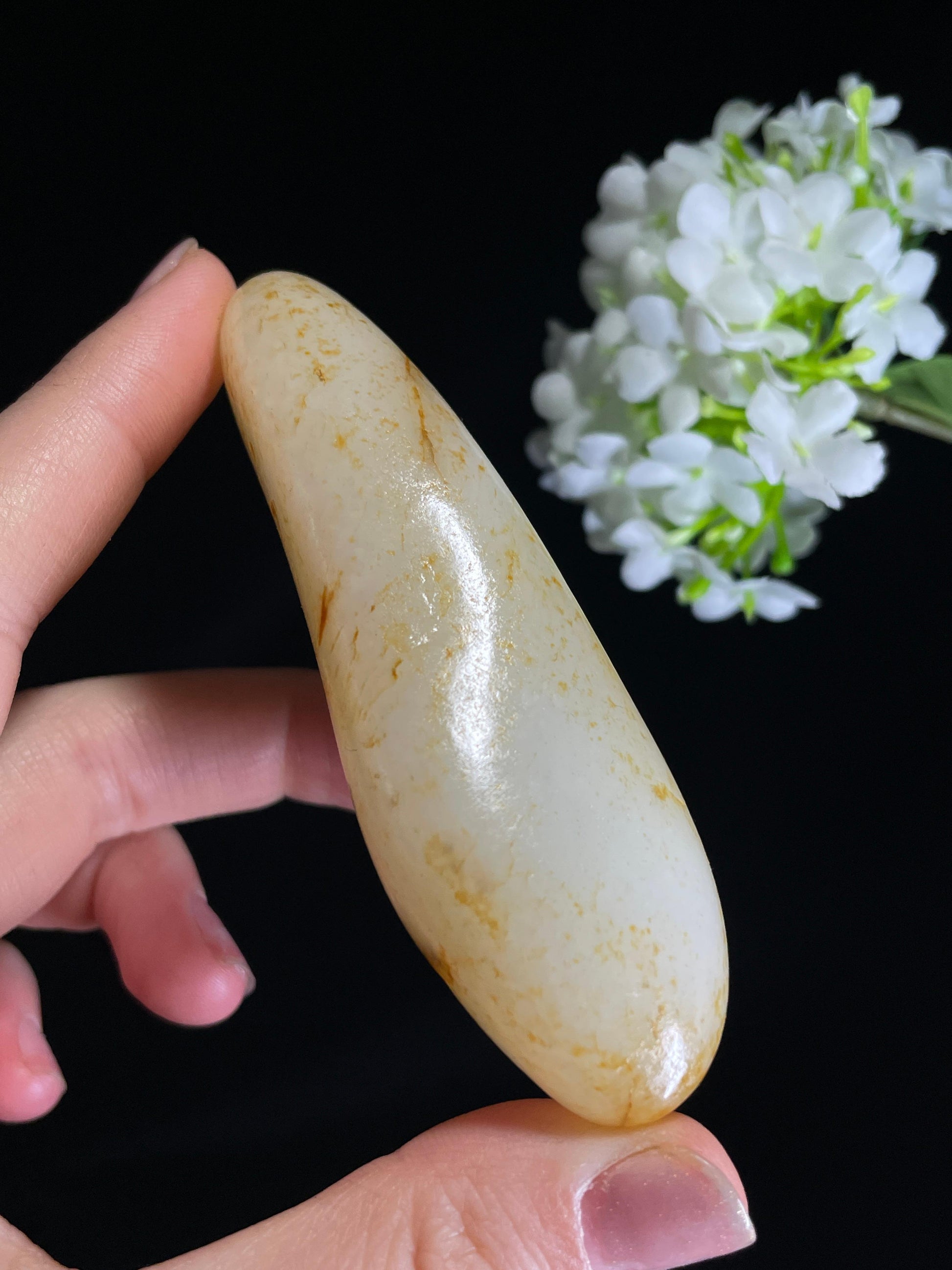 新疆天然和田玉籽料原石洒金皮小把件（yc272418）