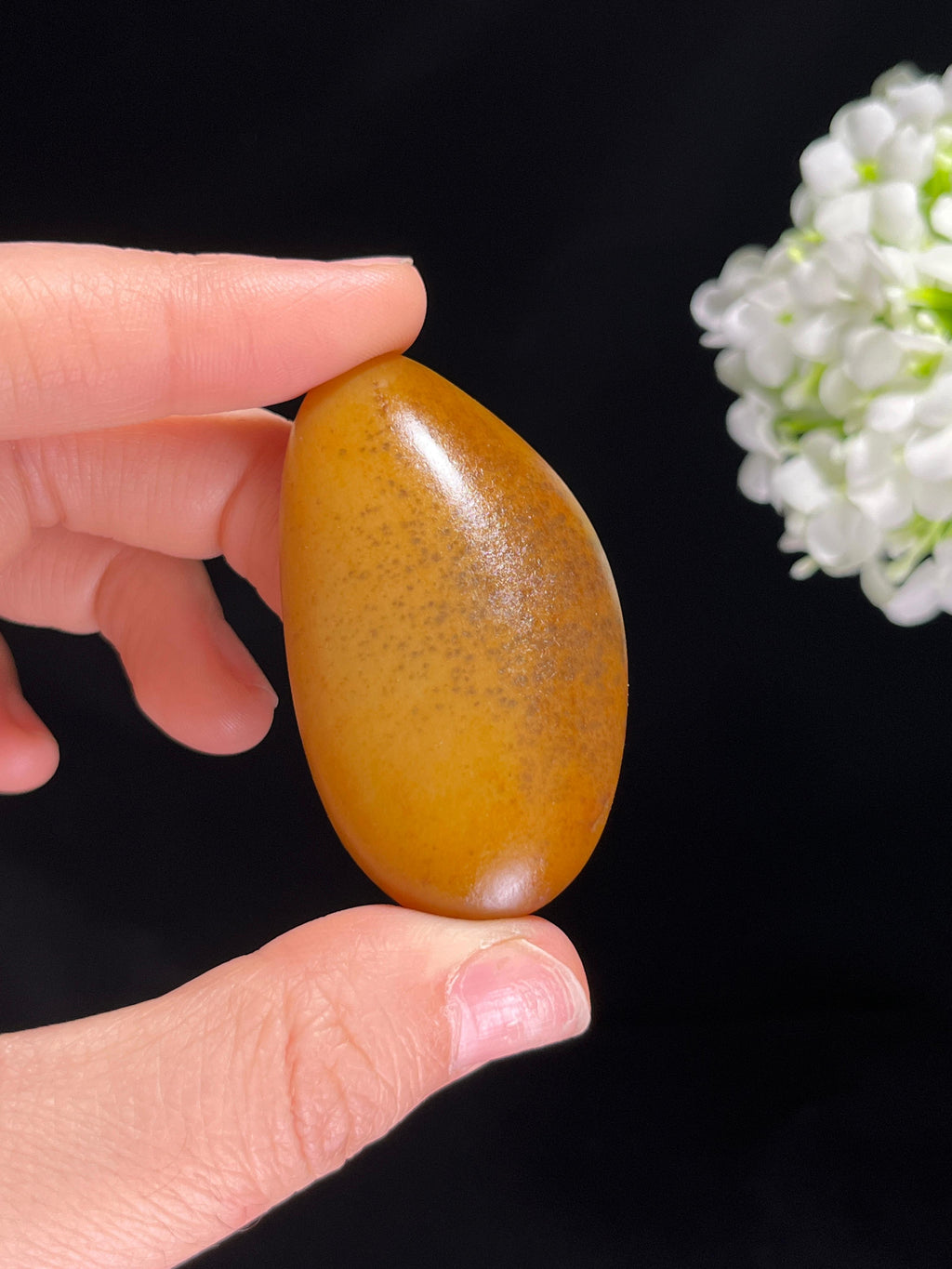 天然新疆和田玉黄沁籽料原石（yc259423）