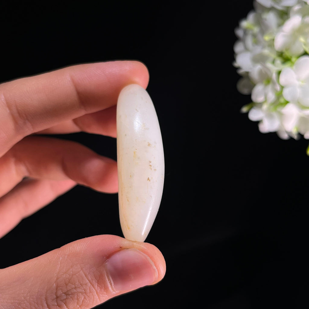 和田玉白玉“星子落雪”洒金皮籽料（yc350517）