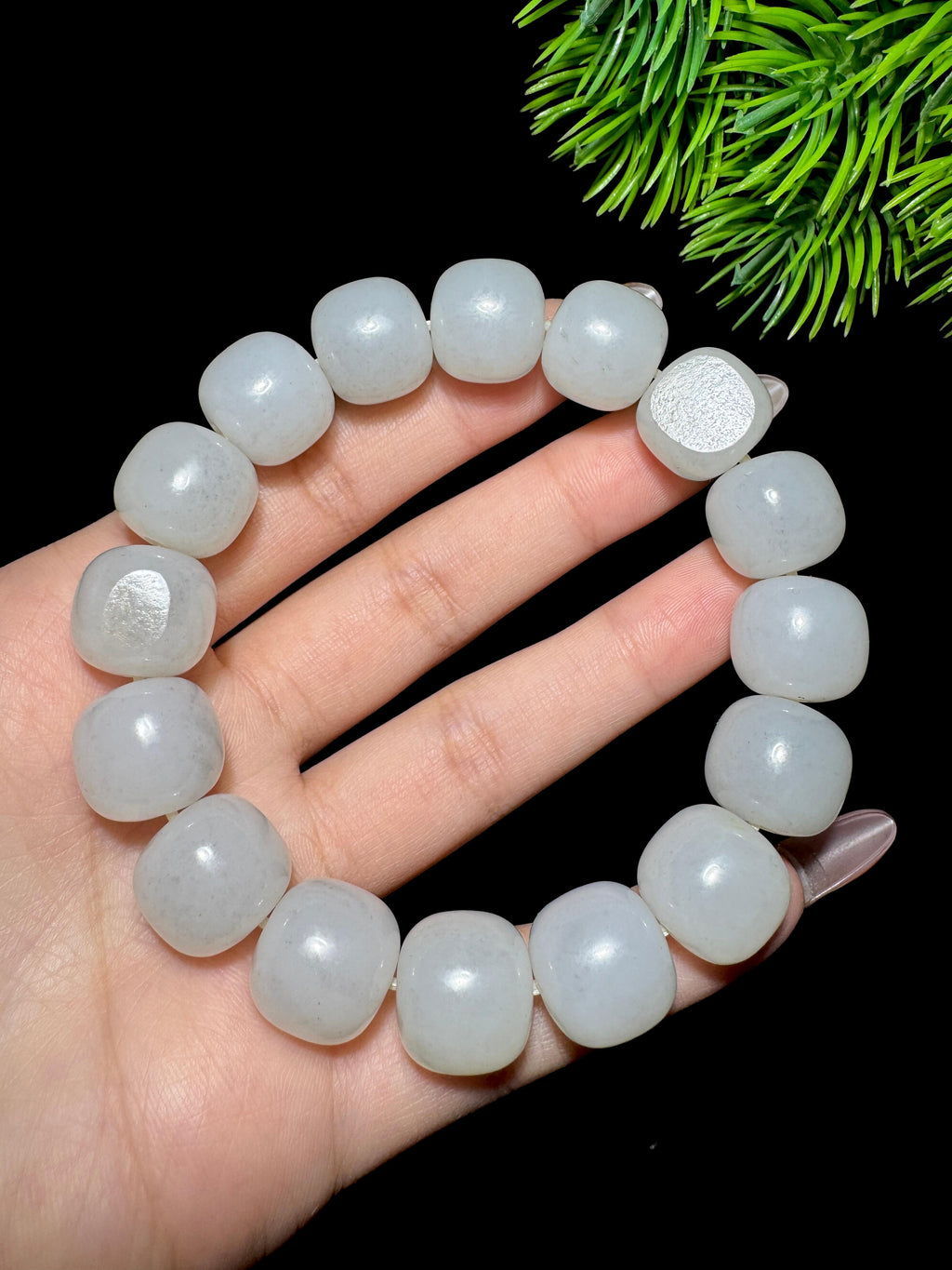 和田玉糖白籽料老型珠手串（yc298956）