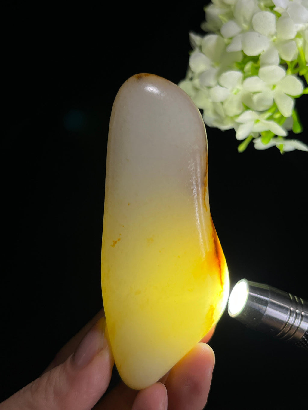 新疆天然和田玉籽料原石白玉洒金皮手把件（yc267501）