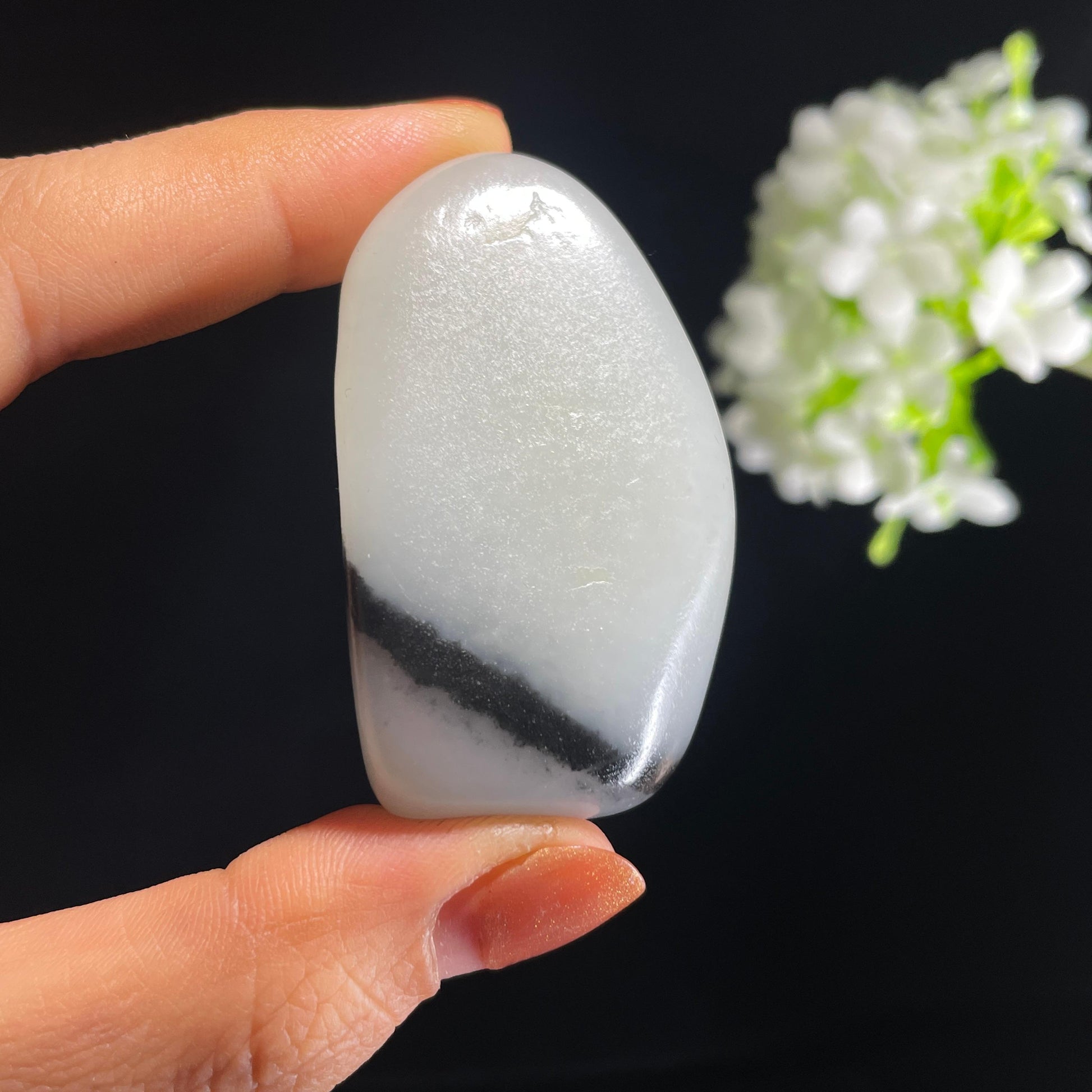 新疆天然和田玉“江天一色”青花特色籽料（yc403507）