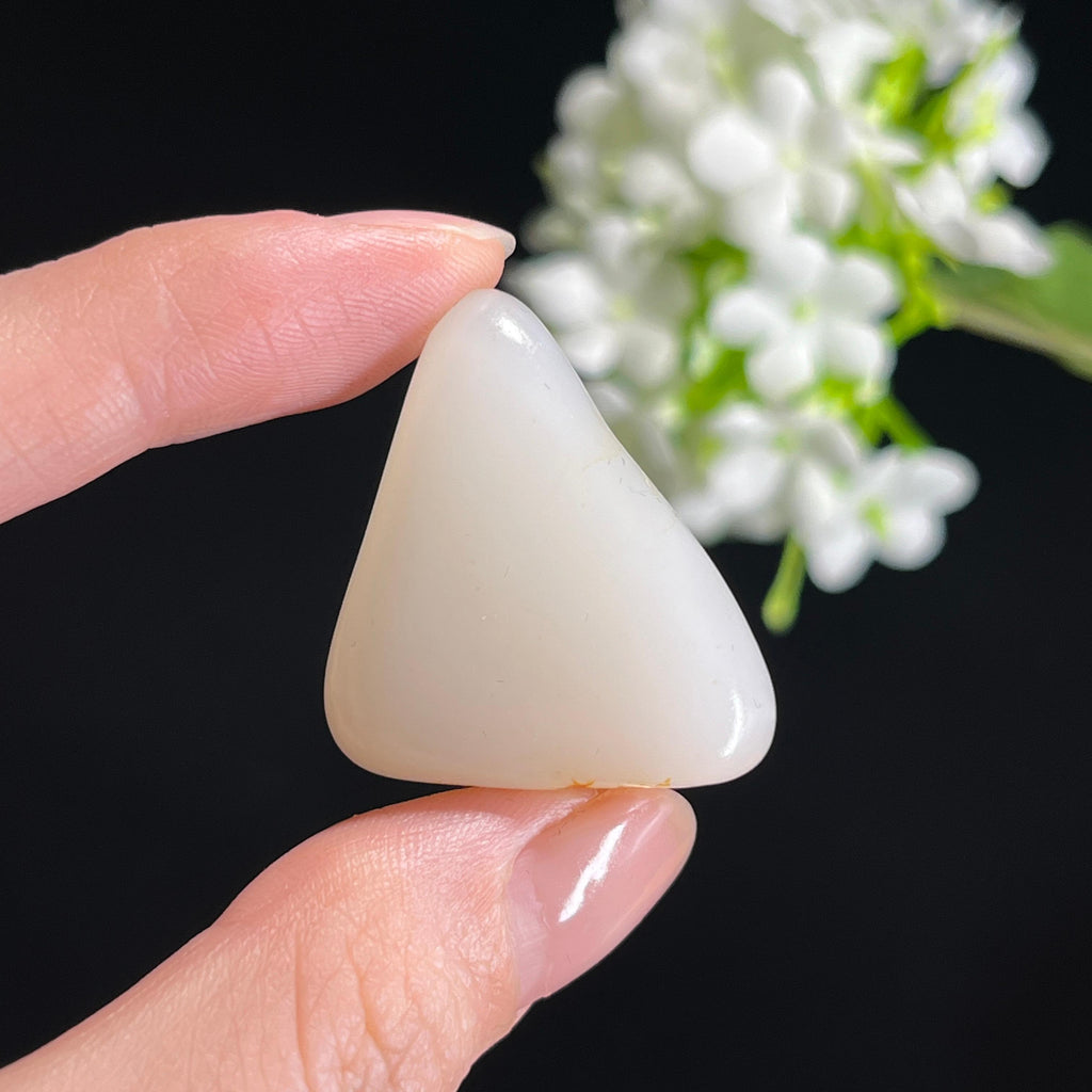 和田玉一级白“玉锋红霞”洒红皮籽料（yc330236）