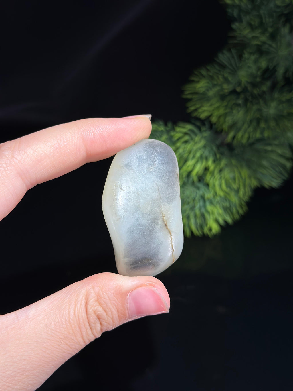 新疆和田玉珍品意境青花籽料挂件（yc697722）