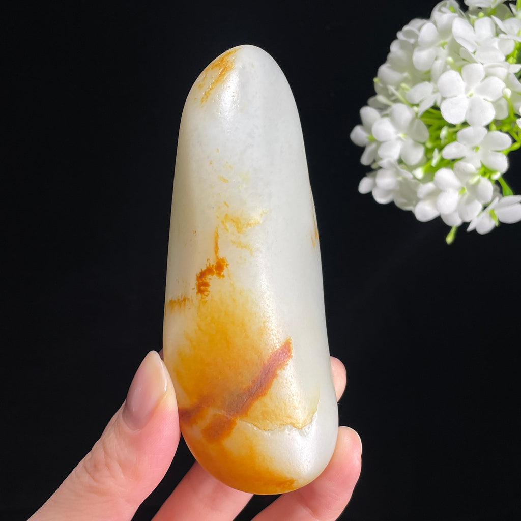 和田玉白玉“金霞覆山”洒金聚黄皮特色籽料（yc367535）