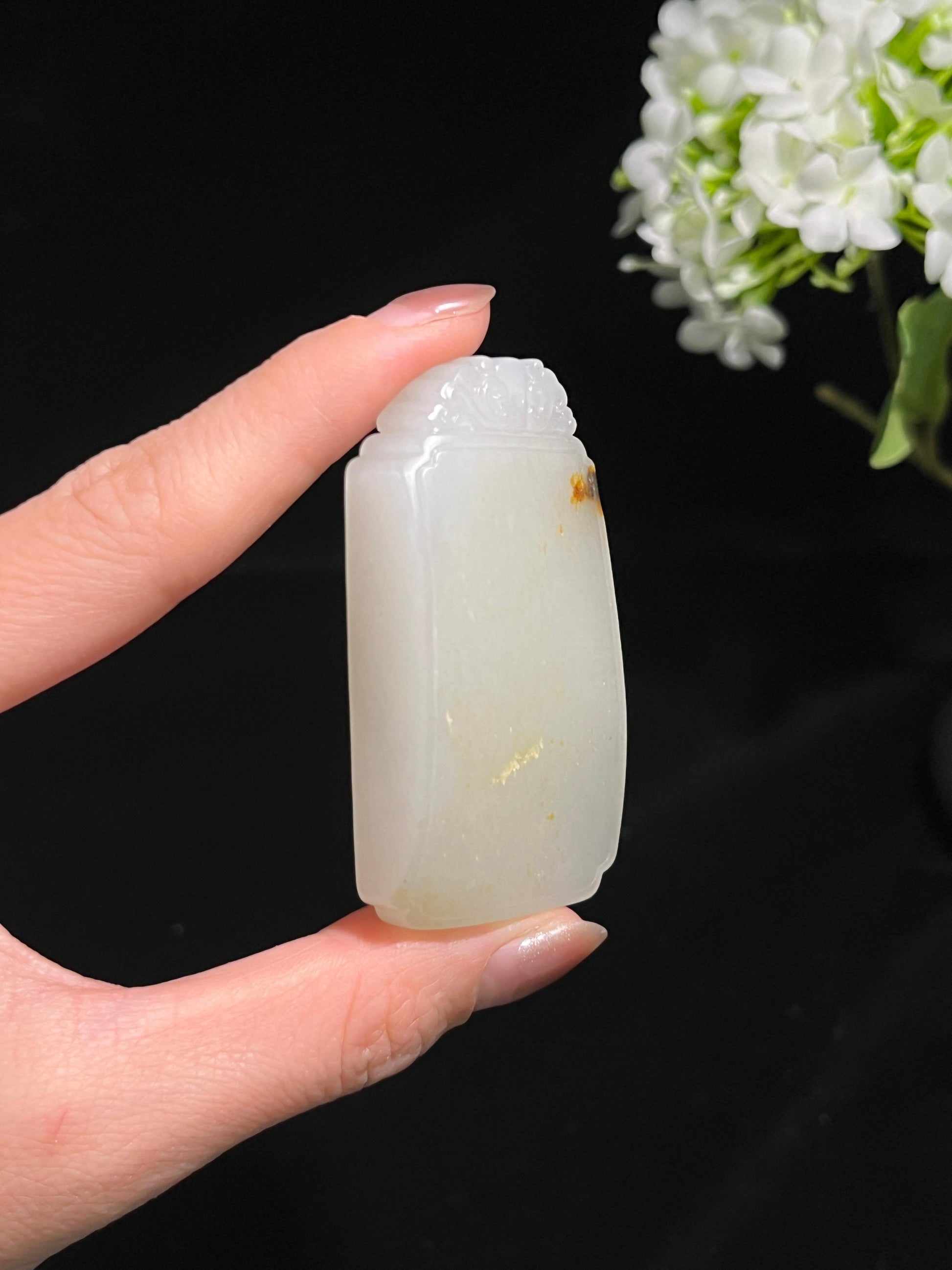 和田玉白玉带皮籽料无事牌（yc250390）