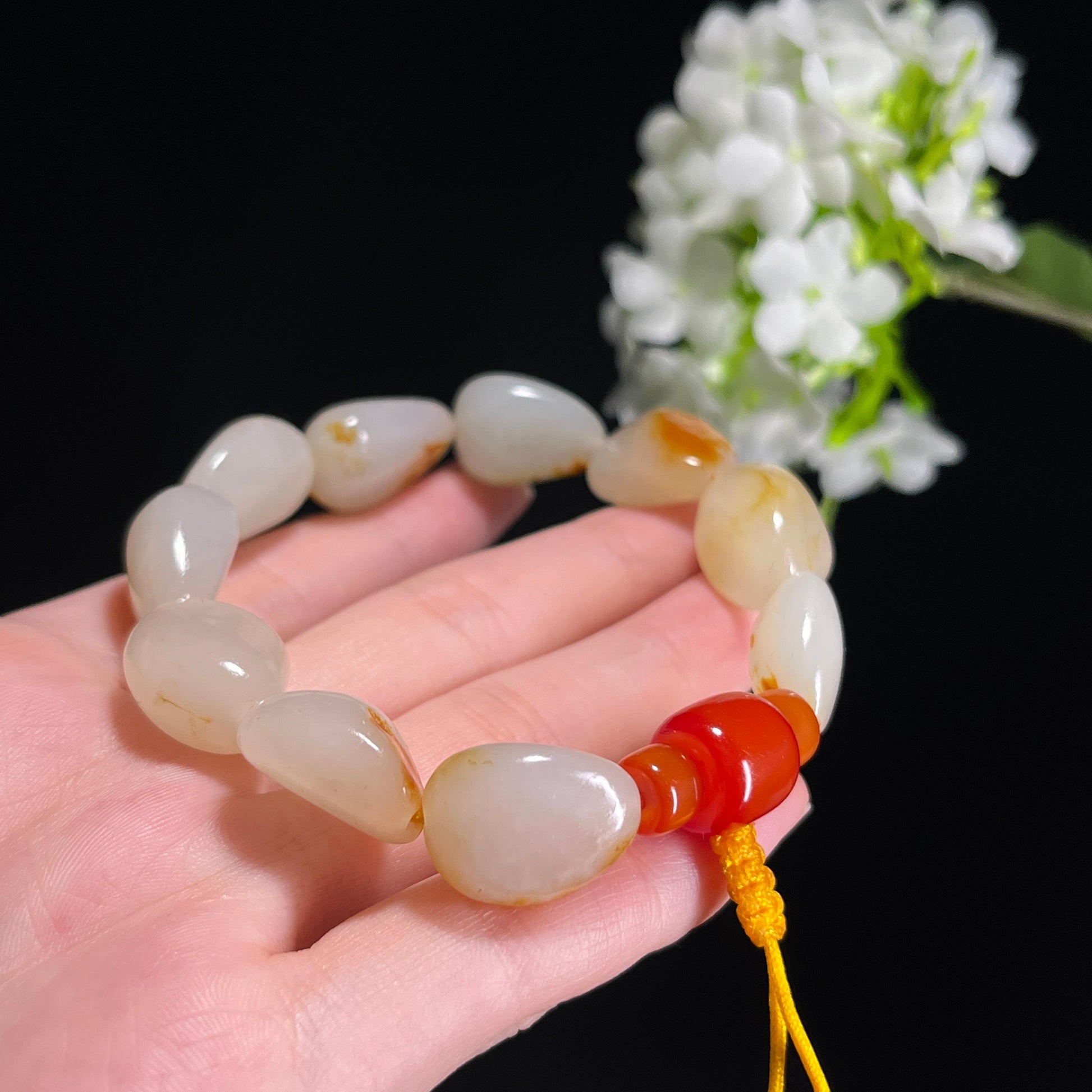 和田玉白玉洒金皮“清泉流金”籽料手串（yc310550）