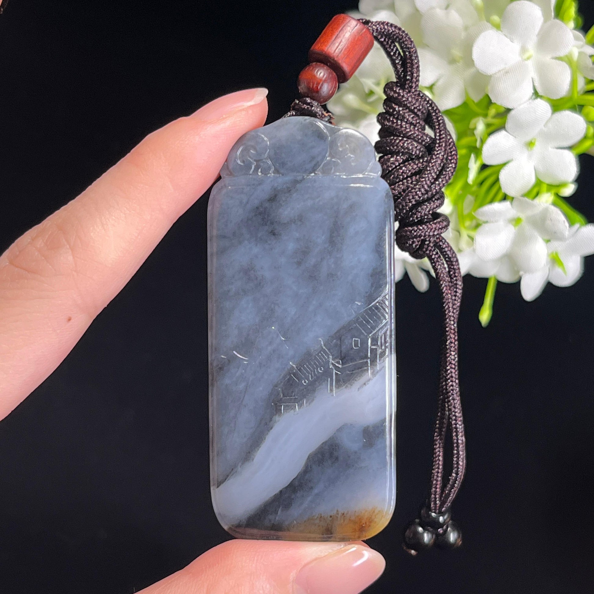 天然和田玉“烟江归舍”青花雕刻无事牌（yc339101）