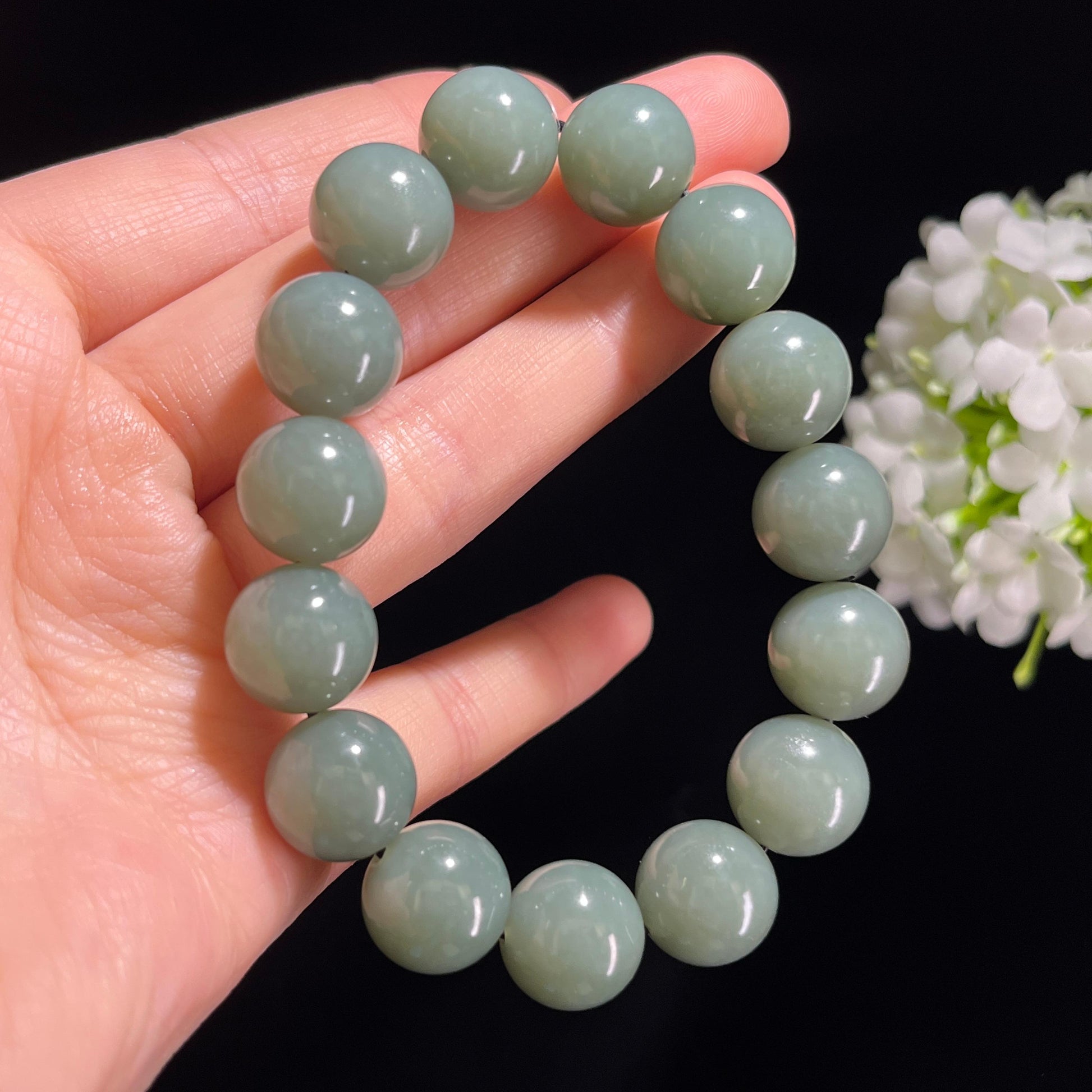 新疆天然和田玉沙枣青红皮籽料圆珠手串（yc379049）