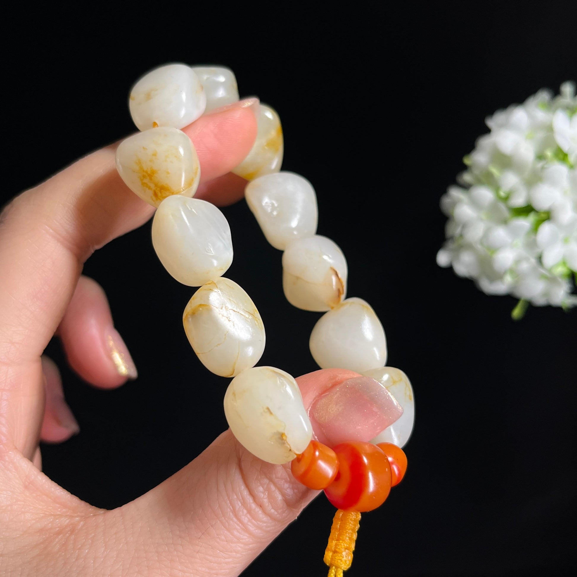 和田玉白玉青白玉洒金皮“玉静星金”籽料手串（yc300575）