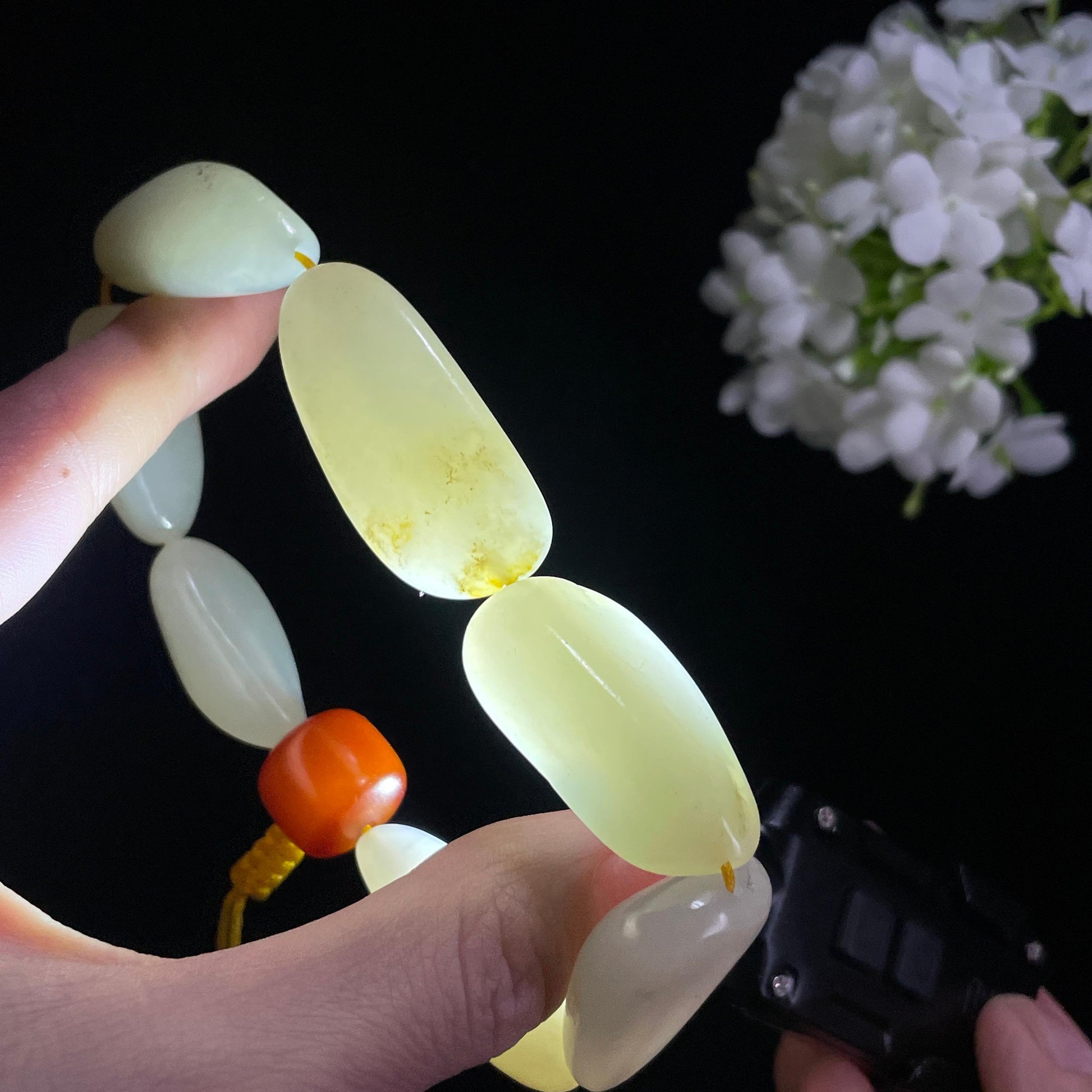 新疆和田玉白玉青白玉天然原籽手串（yc369864）