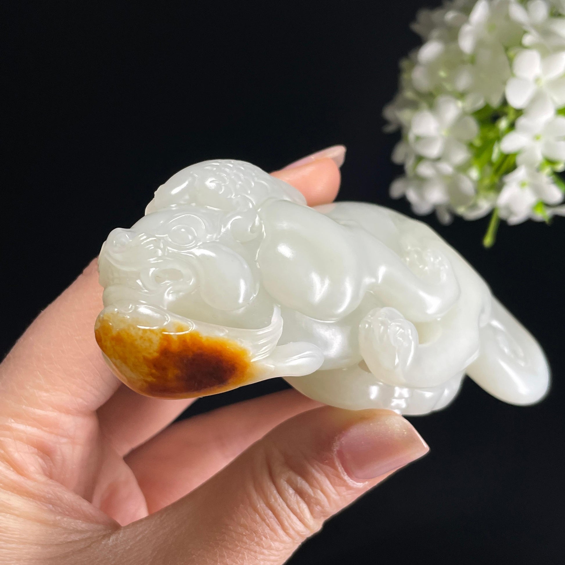 和田玉白玉红皮“玉貅奔喜”貔貅雕刻（yc355940）