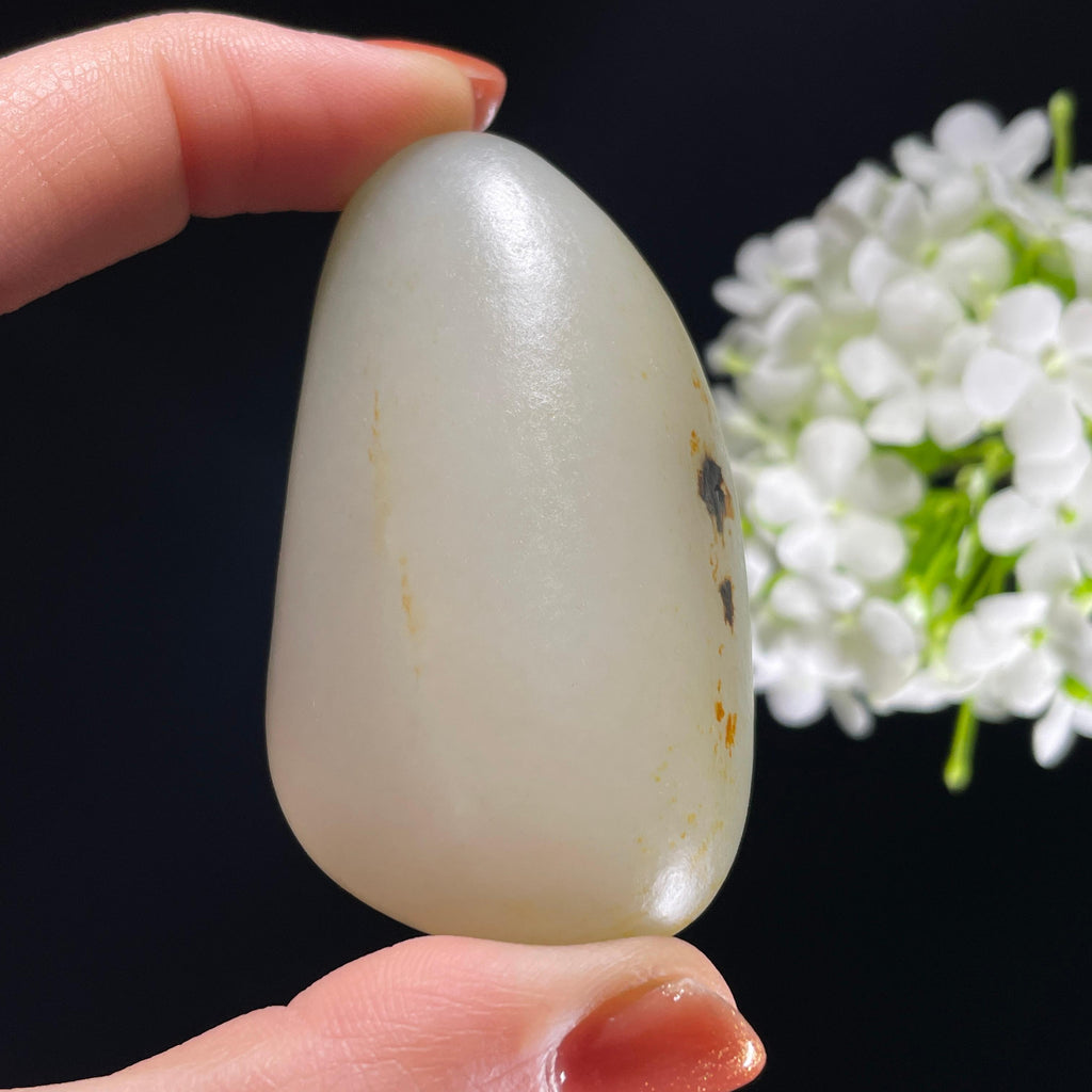 和田玉青白玉“山水入玉”洒金聚黑皮籽料（yc317770）