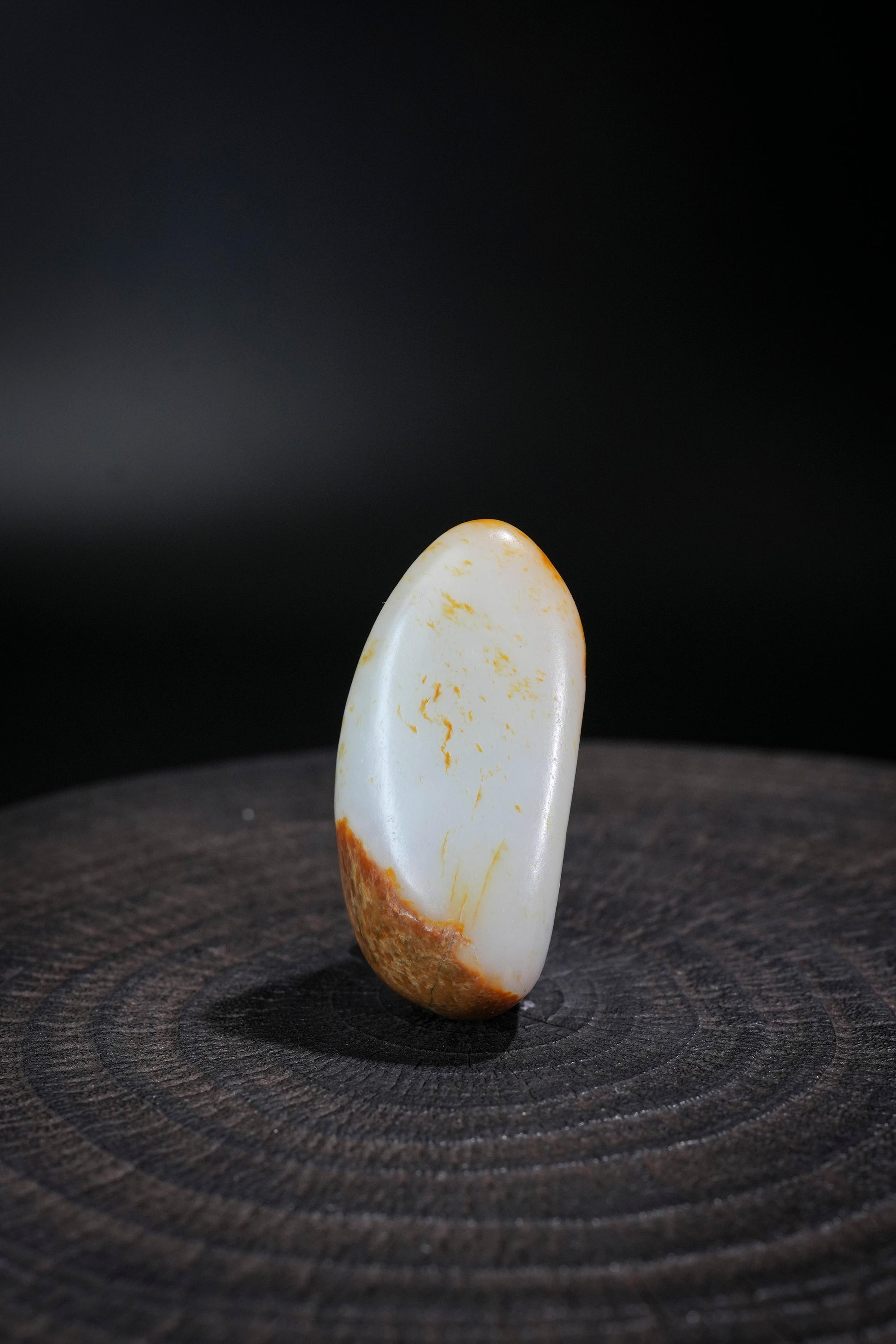 和田玉——聚红皮水滴籽料yc182793