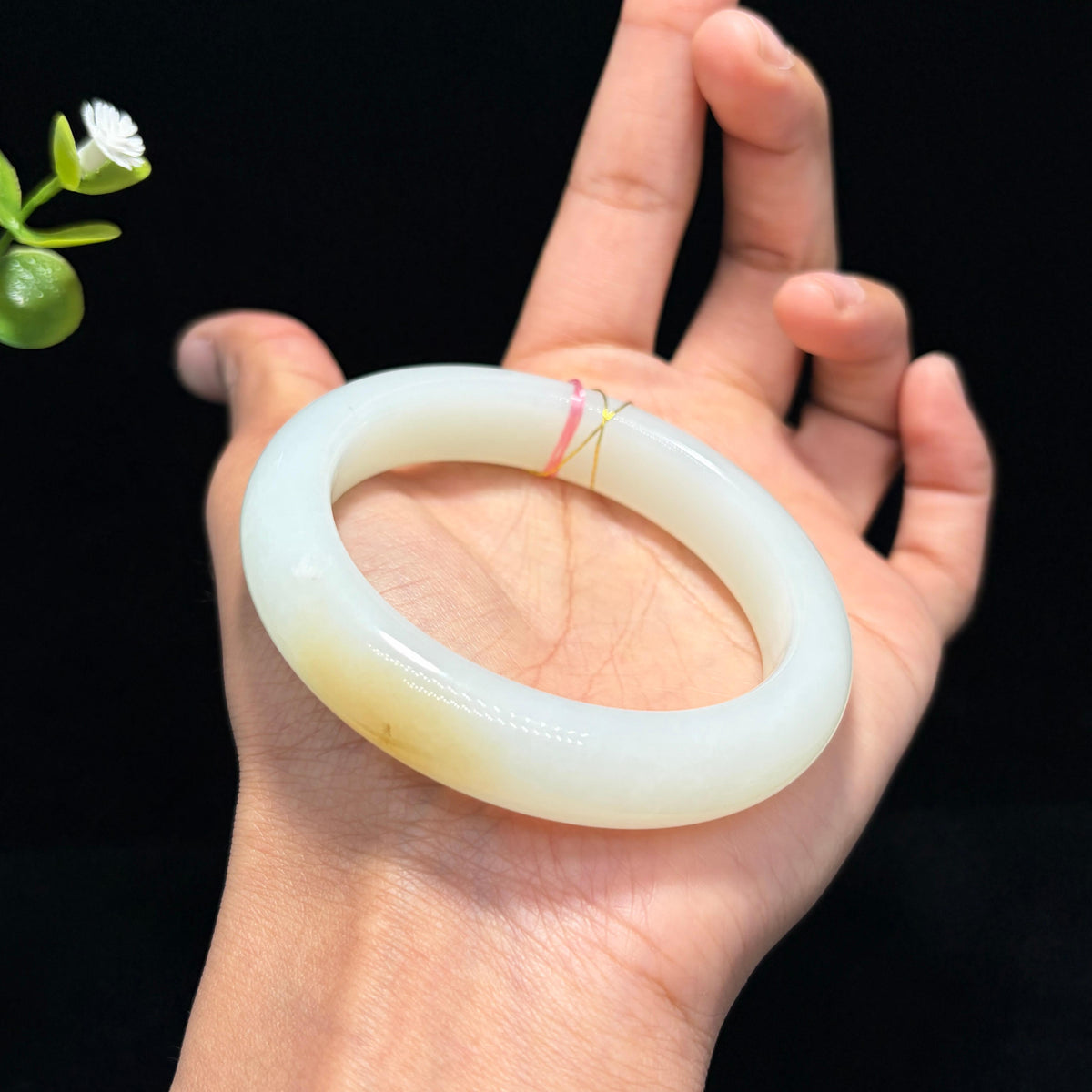 精品新疆山料糖白玉手镯（yc782147）