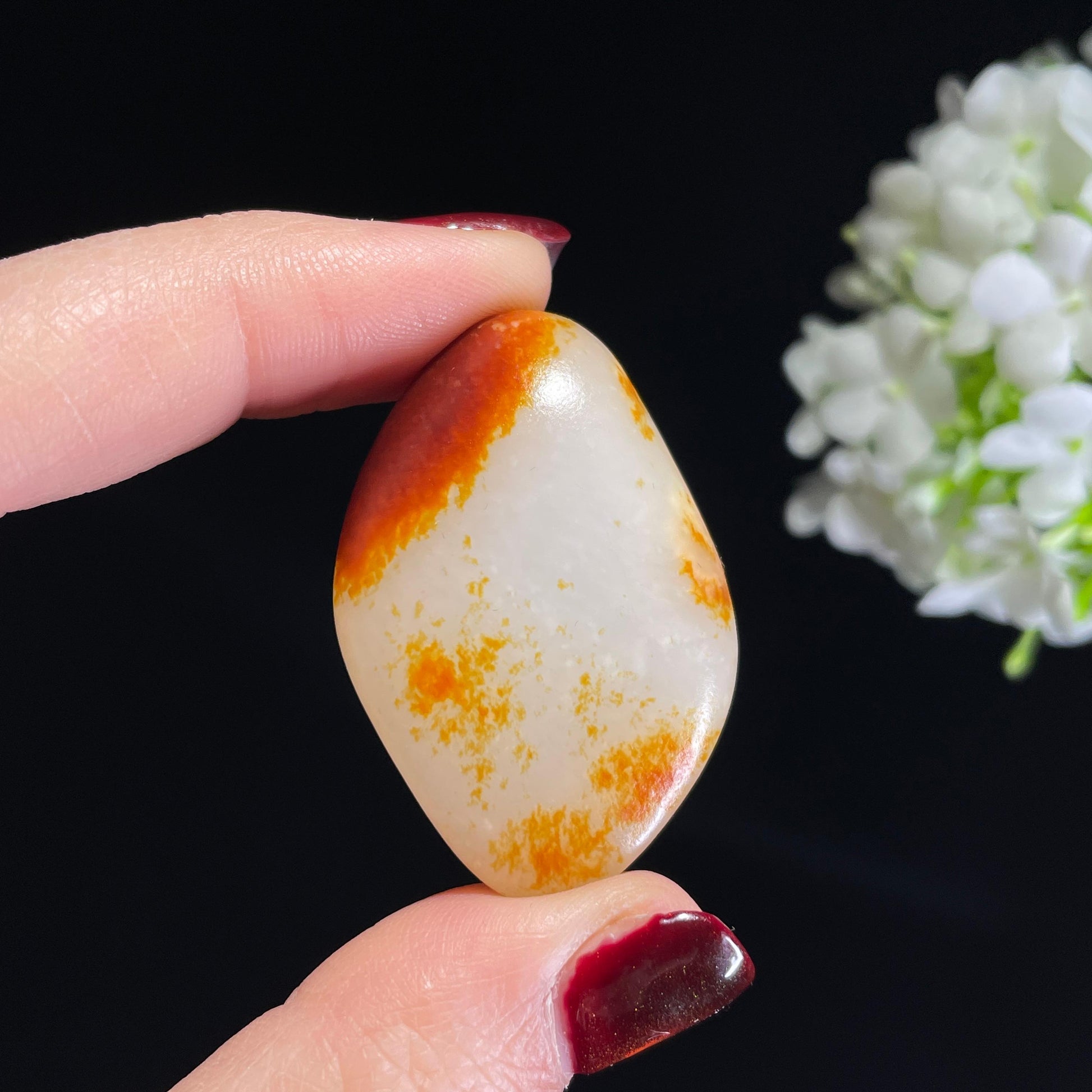 和田玉一级白洒金聚红皮“霜天红叶”红皮白肉籽料（yc335582）