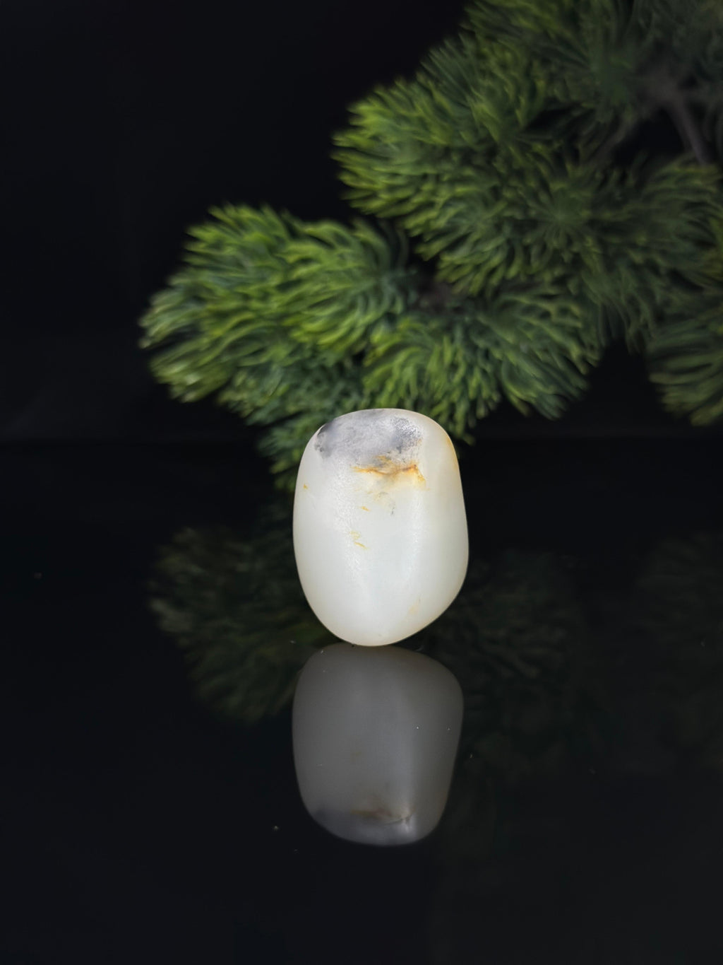 新疆和田玉白玉带青花洒金皮挂件籽（yc536827）