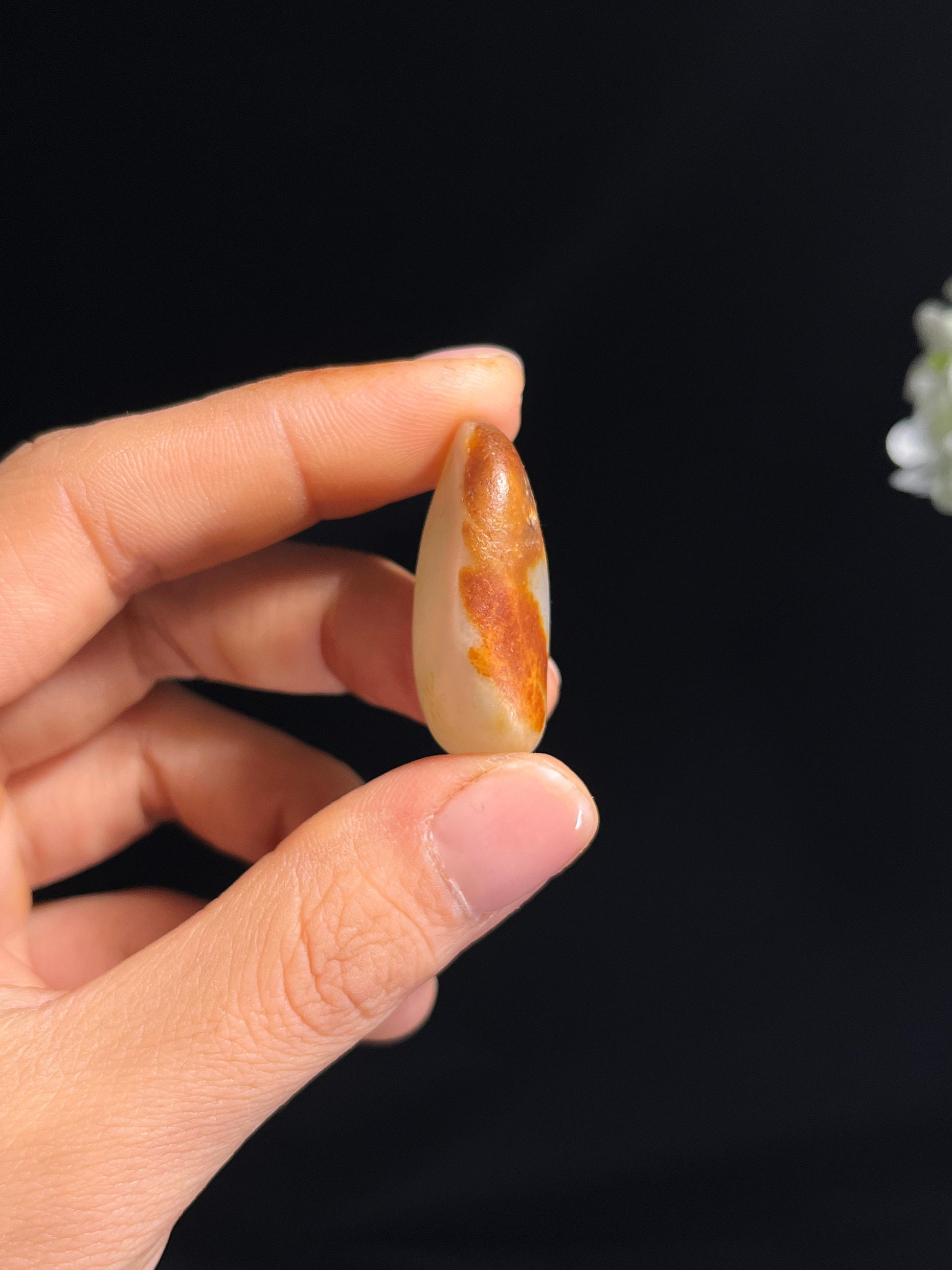 新疆天然和田玉白玉籽料原石（yc263875）