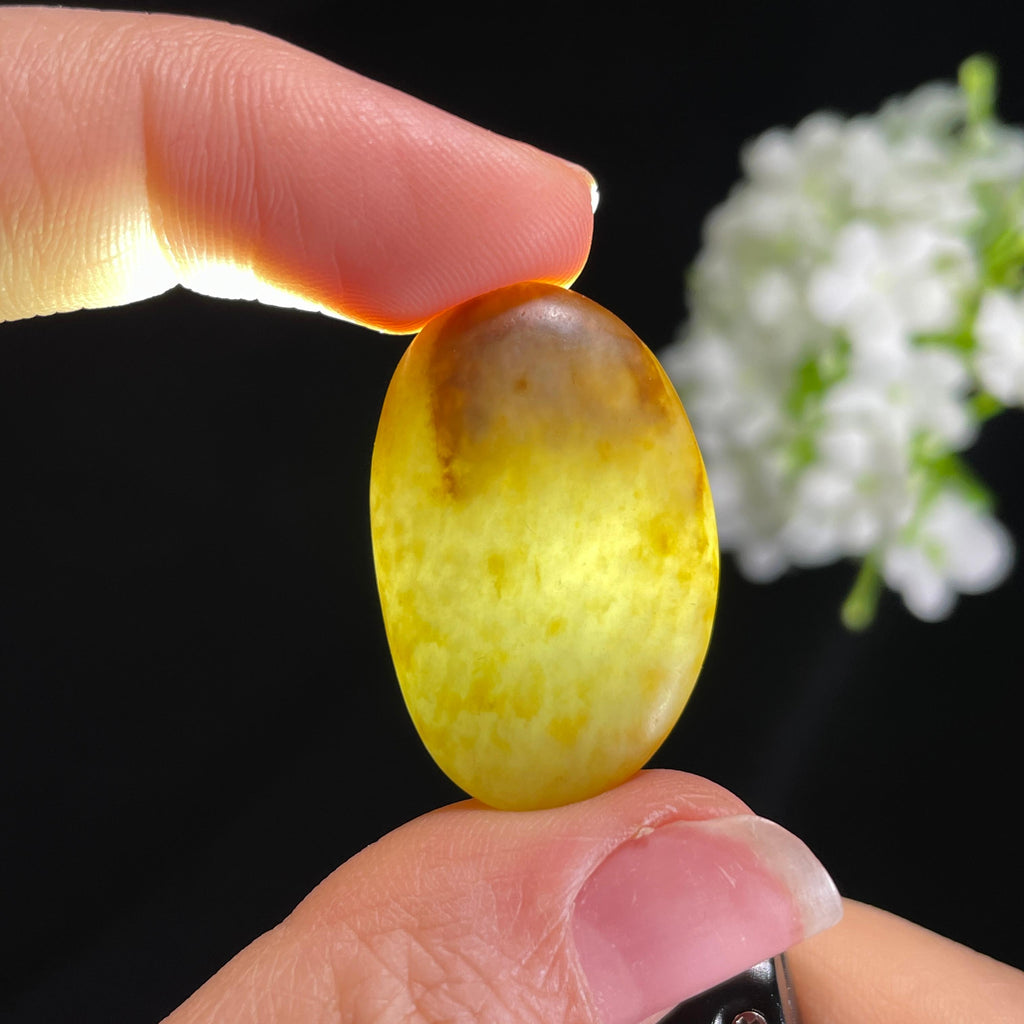 和田玉青白玉“琥珀藏月”洒金皮秋梨皮籽料（yc416754）