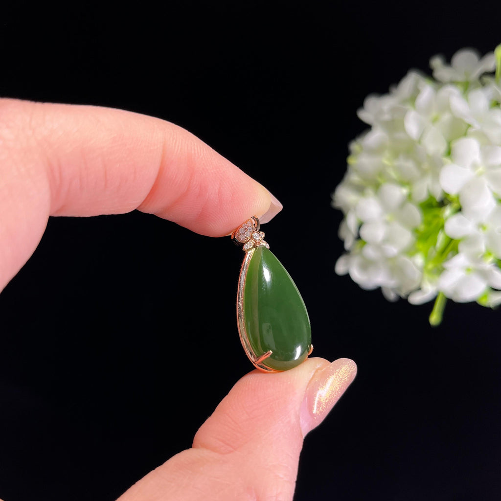 新疆天然和田玉18K金镶碧玉水滴吊坠（yc351472）