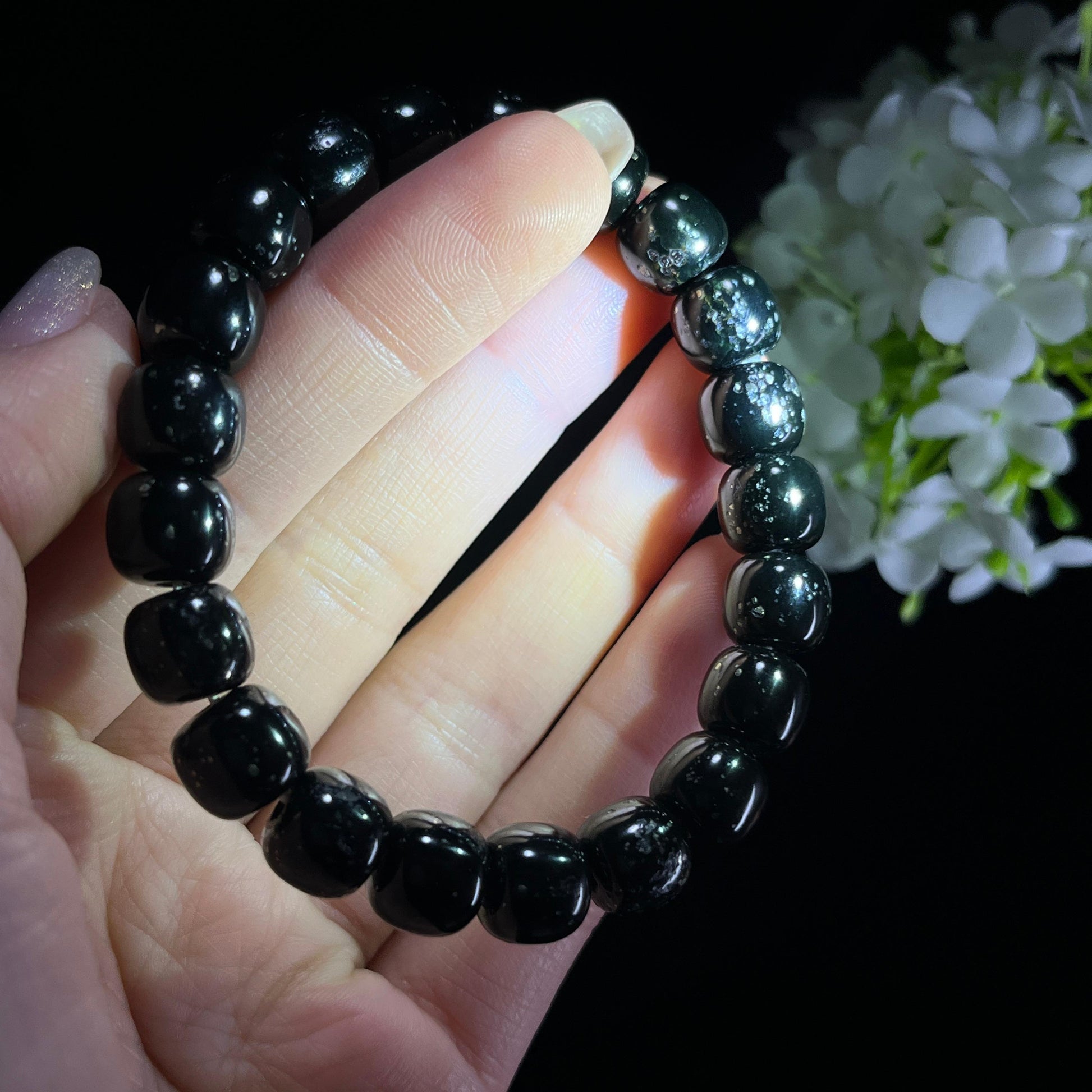 新疆天然和田玉籽料黑青老型珠手串（yc356756）