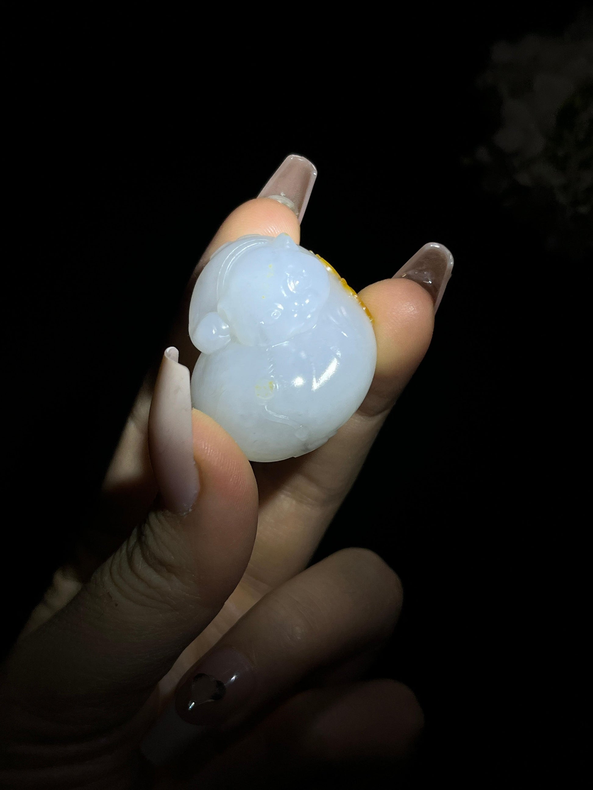 新疆天然和田玉羊脂白玉猫籽料聚红皮吊坠（yc263427）