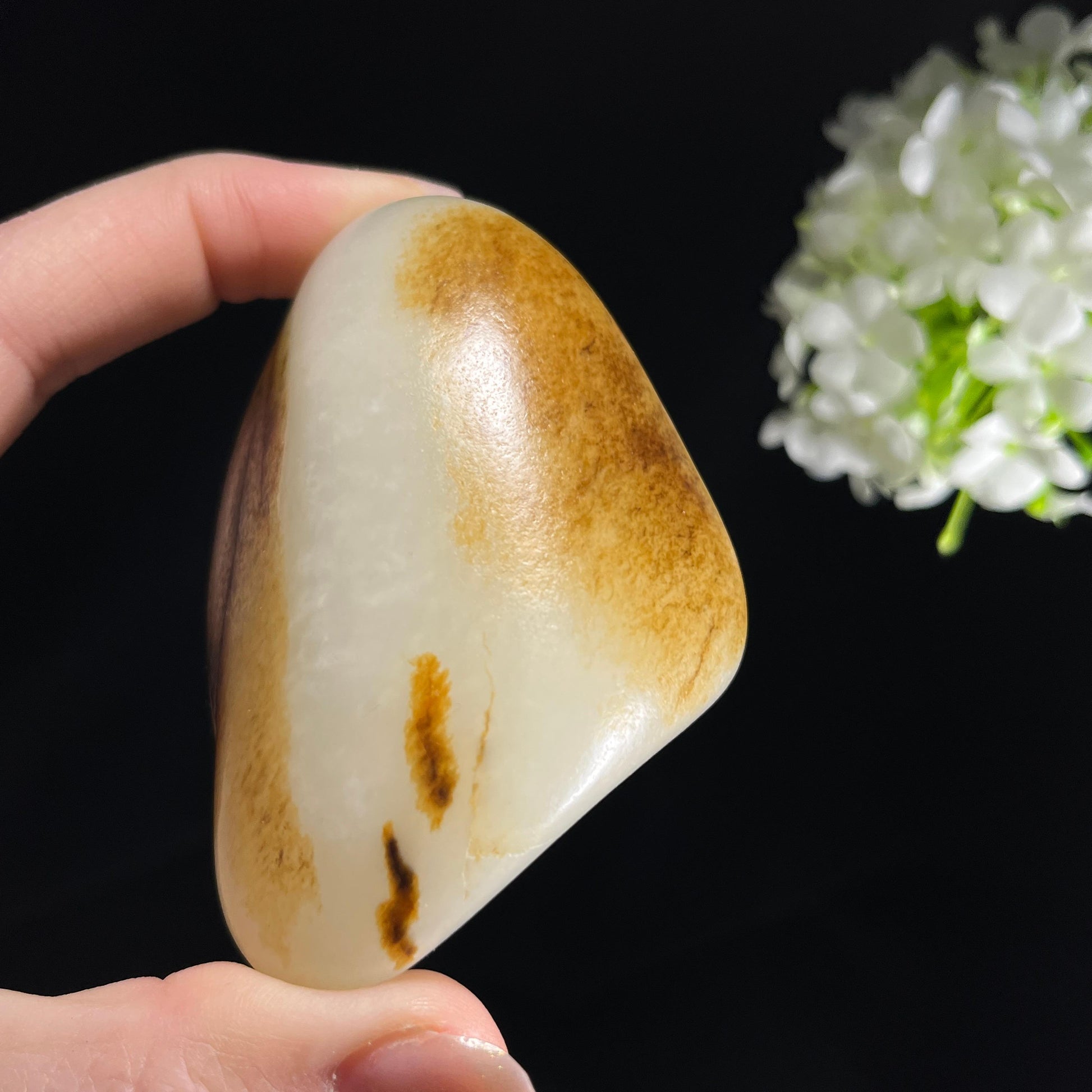 和田玉白玉“秋峰衔云”秋梨皮籽料（yc353874）