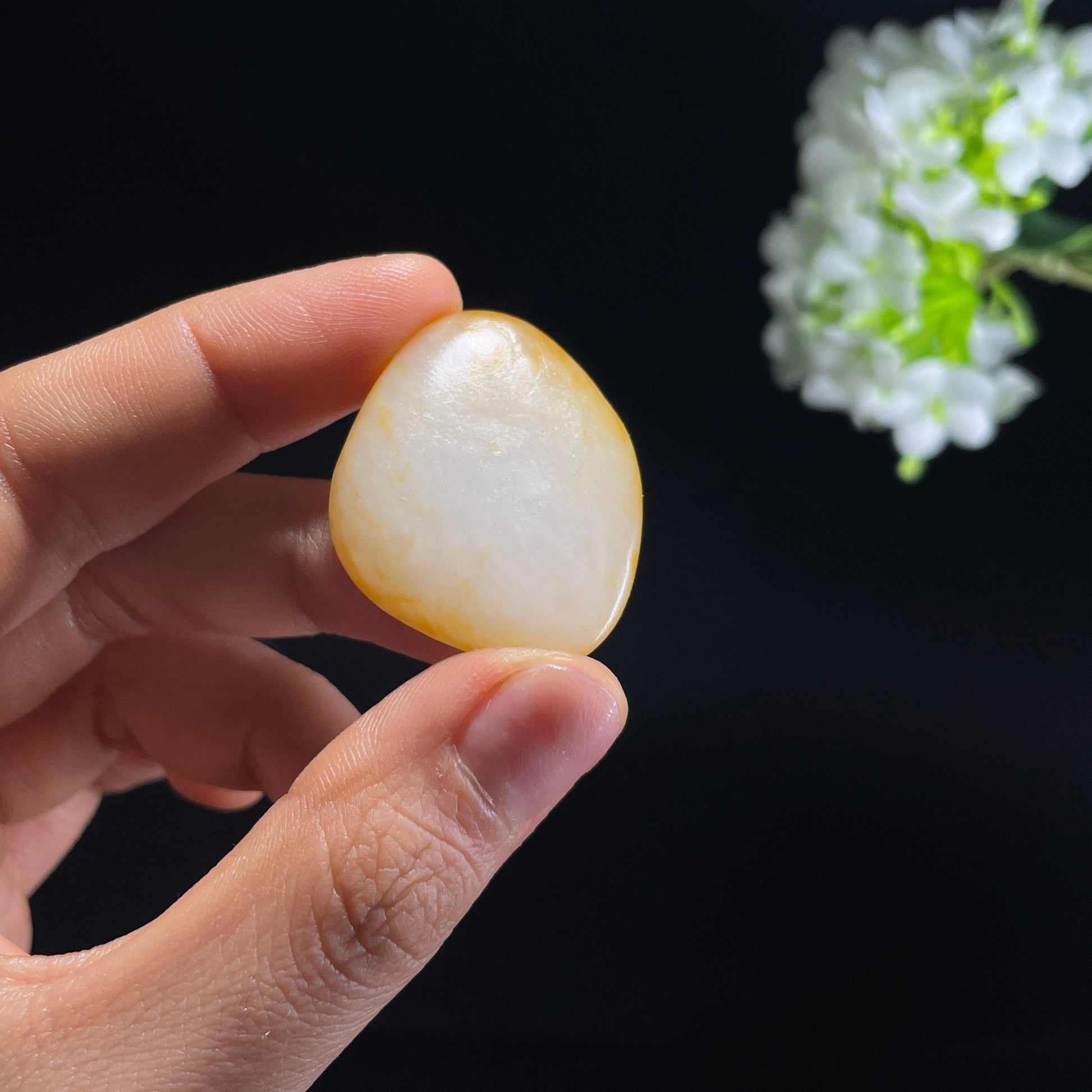和田玉白玉“蜜霜初凝”洒金皮籽料（yc324487）