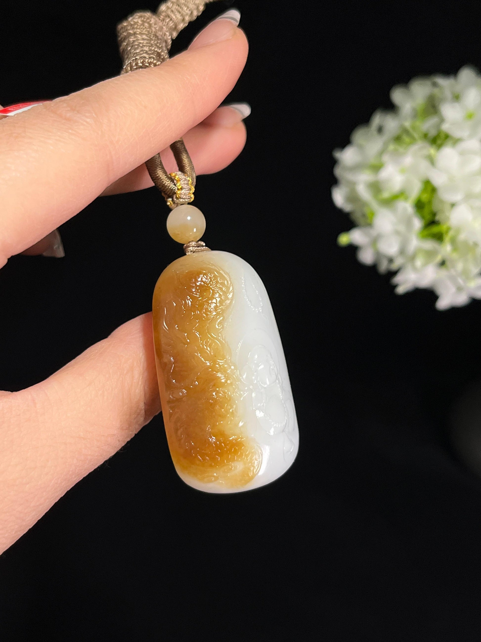 和田玉且末糖白无事牌弥勒佛雕刻挂件（yc244866）