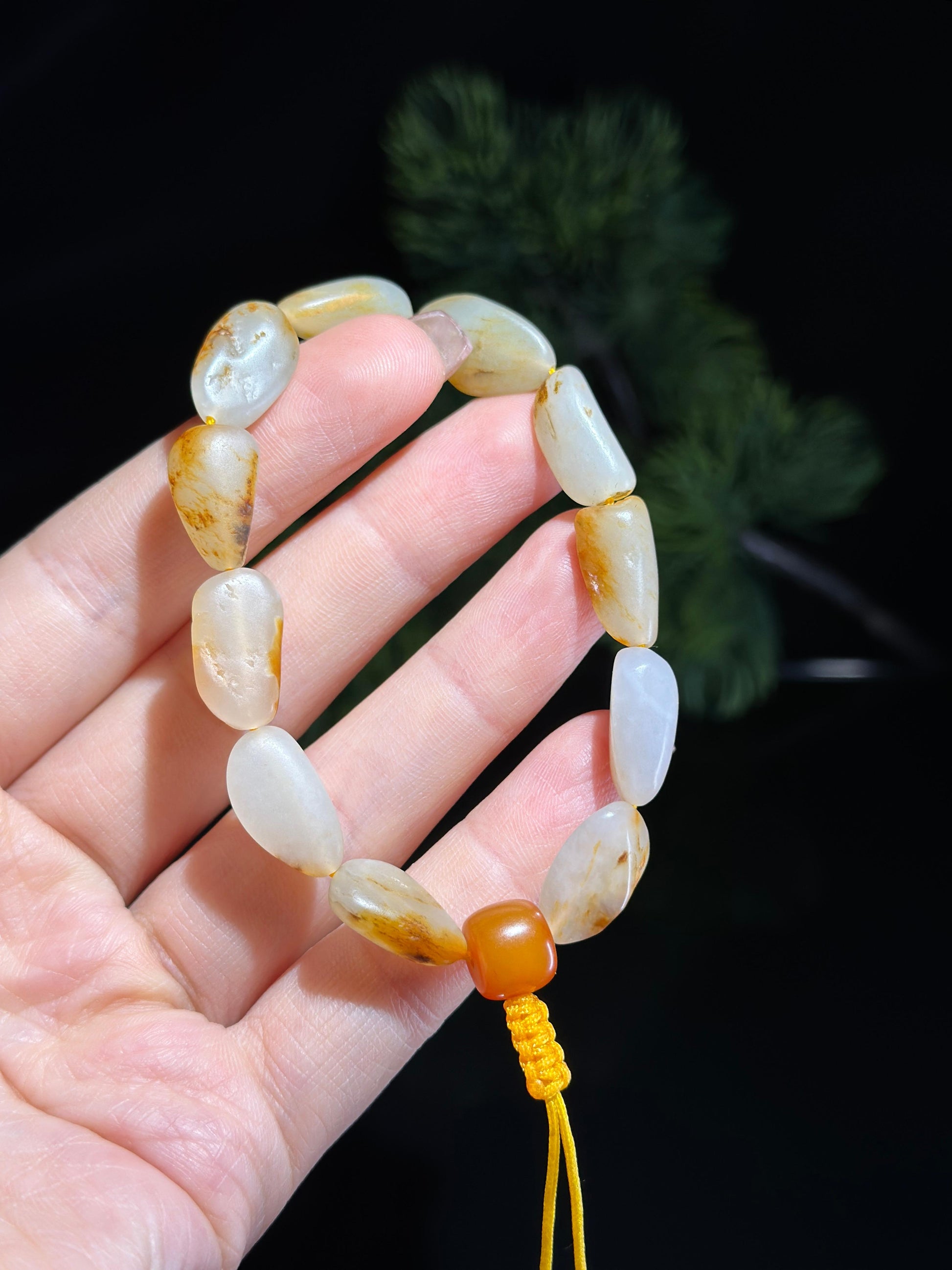 新疆和田玉洒金皮红皮原籽手串（11颗）（yc523280）