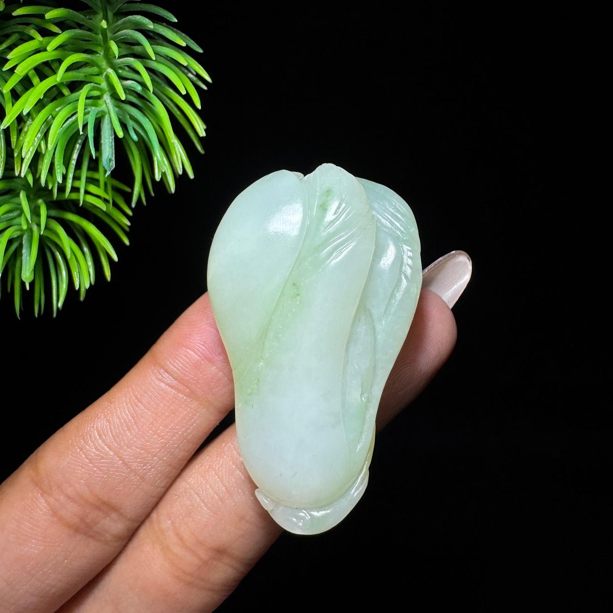 和田玉山料翠青玉兰花（yc707106）