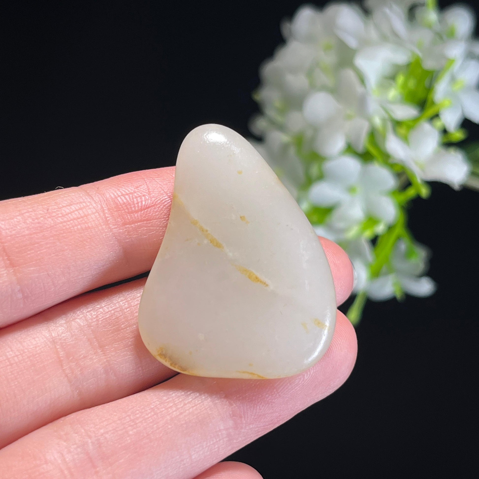和田玉白玉“金泥落素”聚黄皮籽料（yc337619）