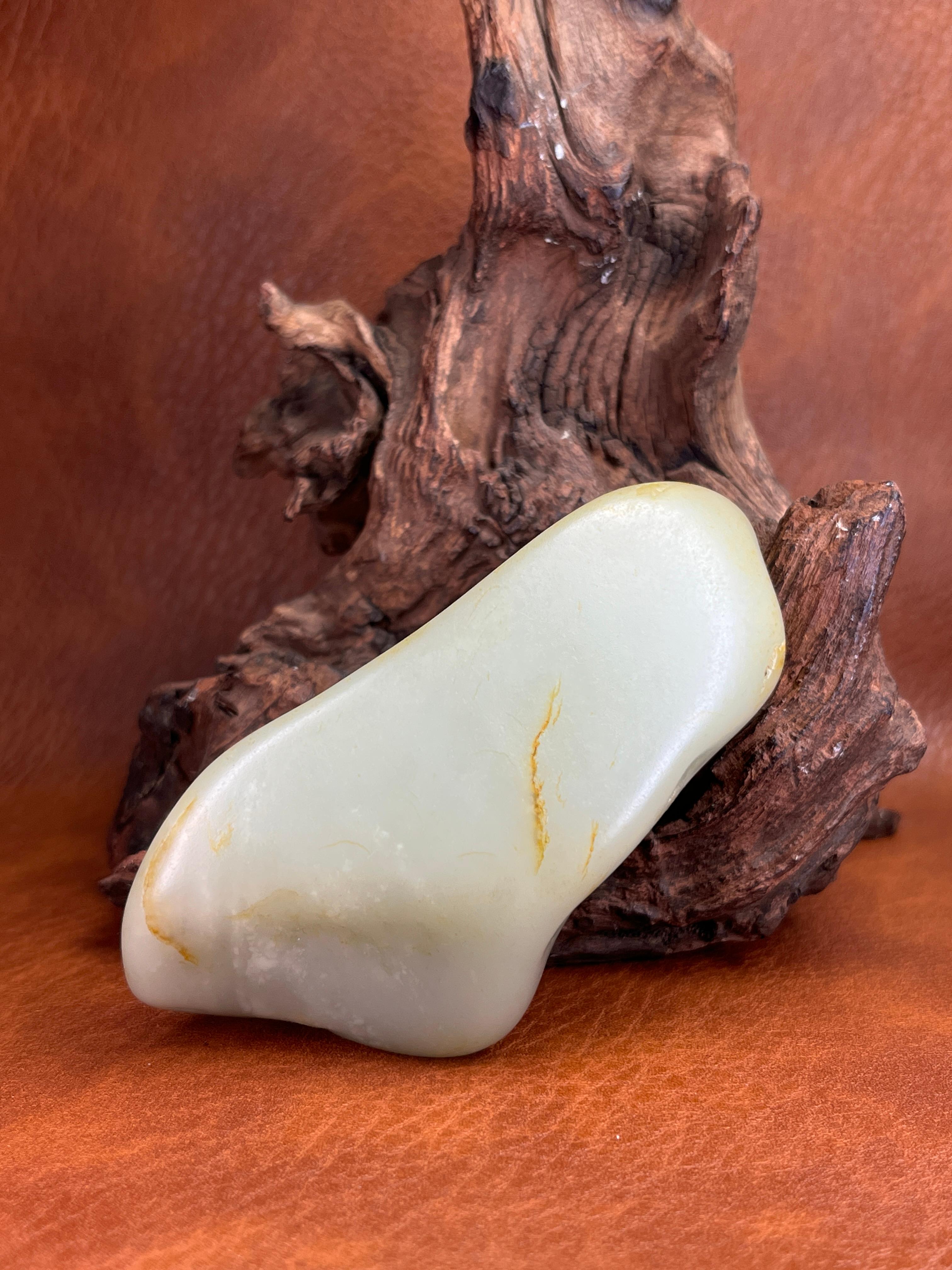 根付　和田玉 Amazon.com: S925银镶和田玉吊坠叶子玉石珠宝: Industrial